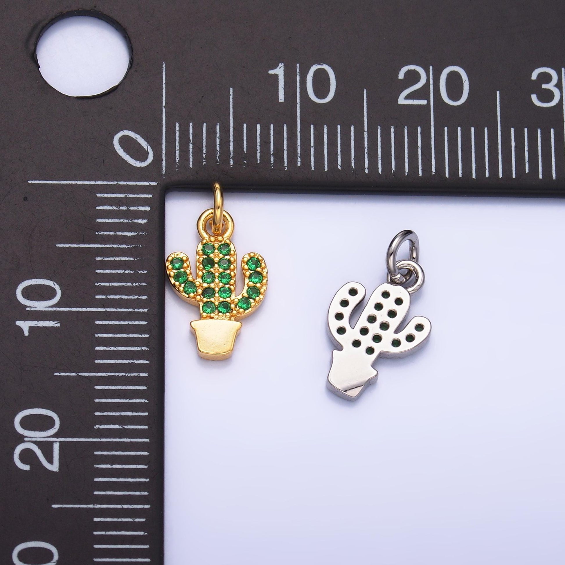 Mini green cactus charm succulents pendant gold filled charm for Kids jewelry micro pave charm necklace earring bracelet charm supply M709