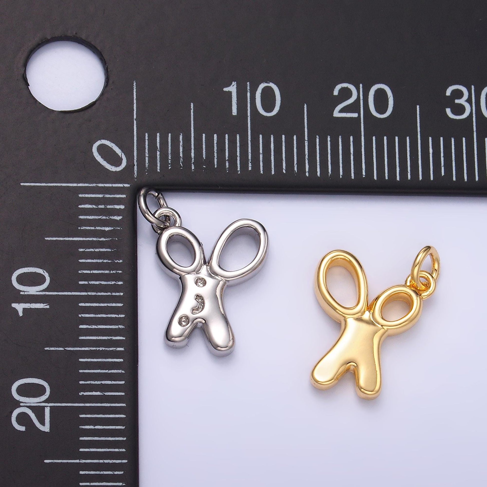 Mini 24k Gold Filled Scissor Pendant Charm For Kindergarten Teacher Appreciation Gift Jewelry Making Supply M707