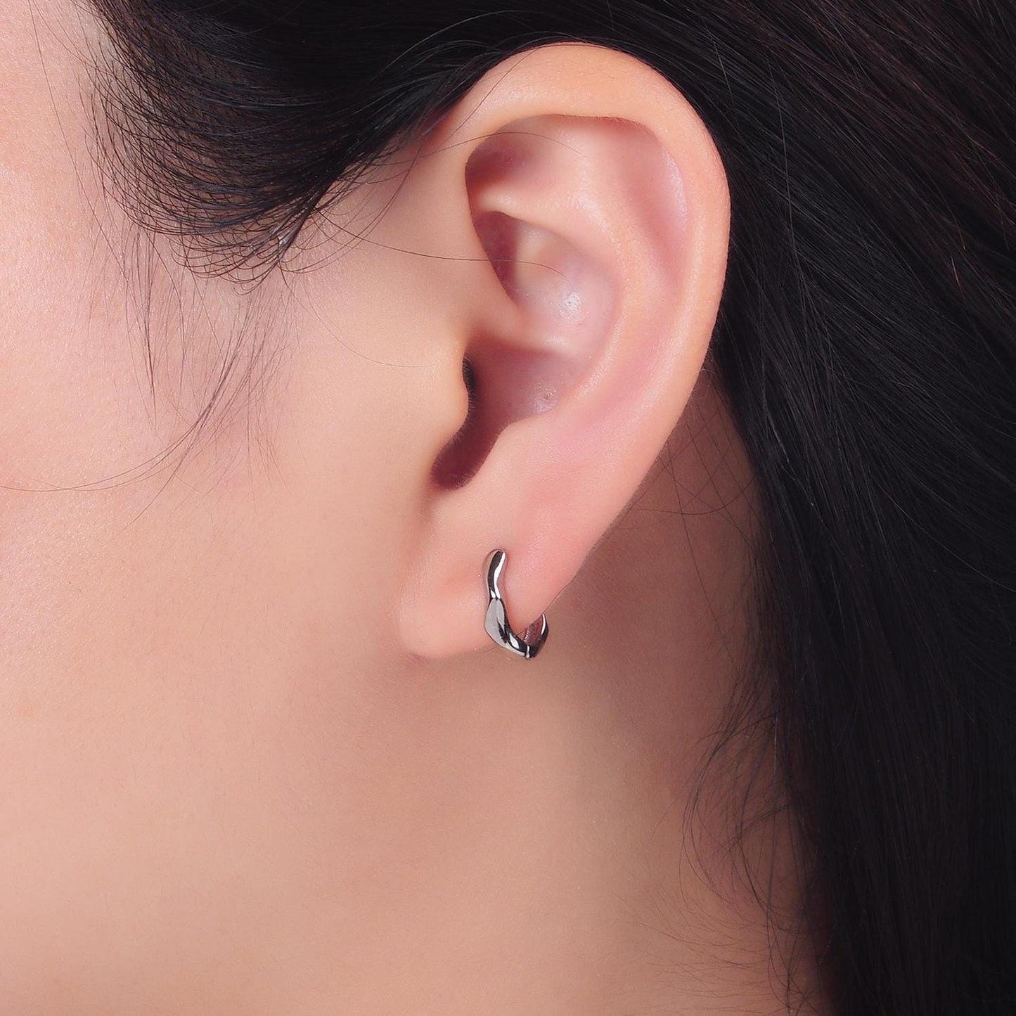 Minimalist Sterling Silver Huggie Earrings 12mm Classic Lever Back Huggie Earrings Lightweight Earrings Mother Day Gift idea SL-579