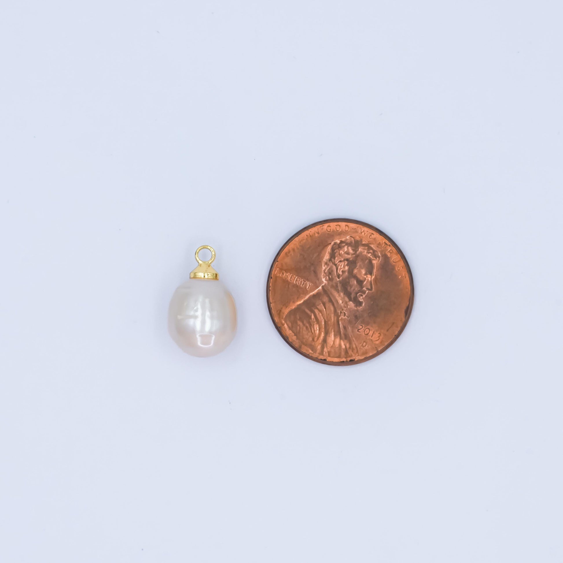 14k Gold Filled 14x8.4mm White pearl oval drop pendant for Minimalist Jewelry Making Supply | P-1942