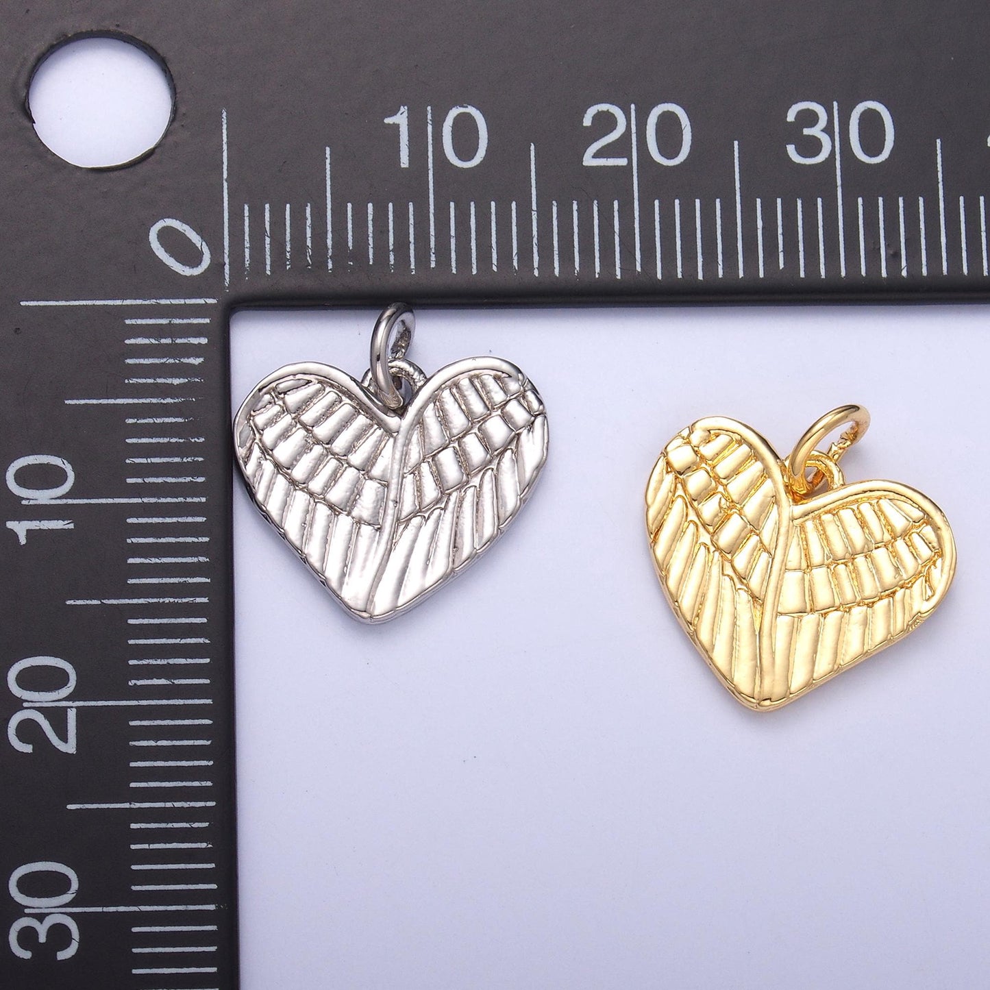 Mini gold angel wing charm heart guardian angel pendant C037
