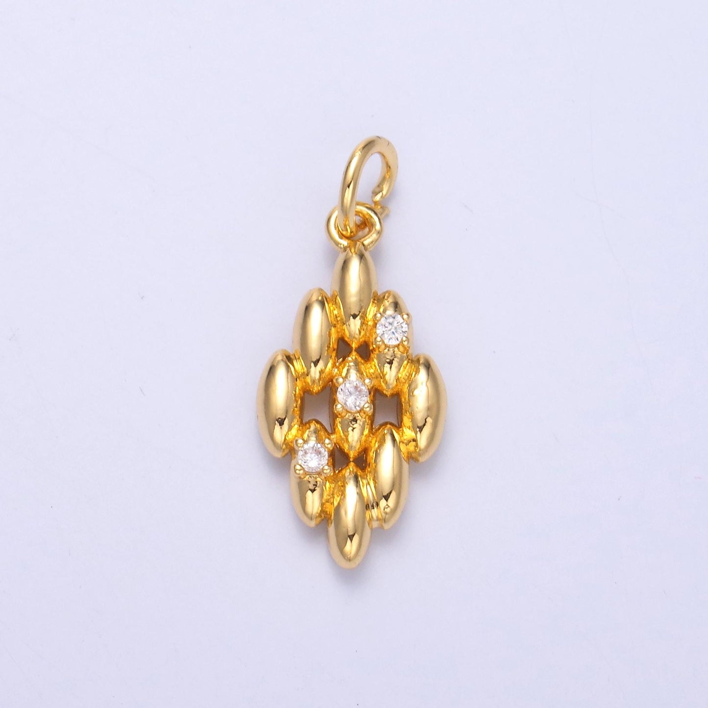 Mini gold geometric Charm n005