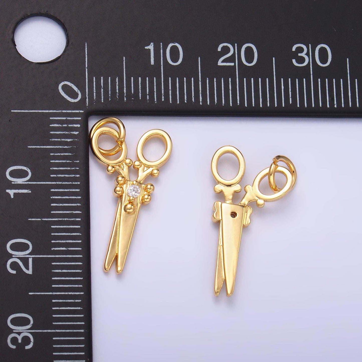 Dainty 24k Gold Filled Scissor Pendant Charm, Dainty scissor charm Pendant, For Jewelry Making Supply M318
