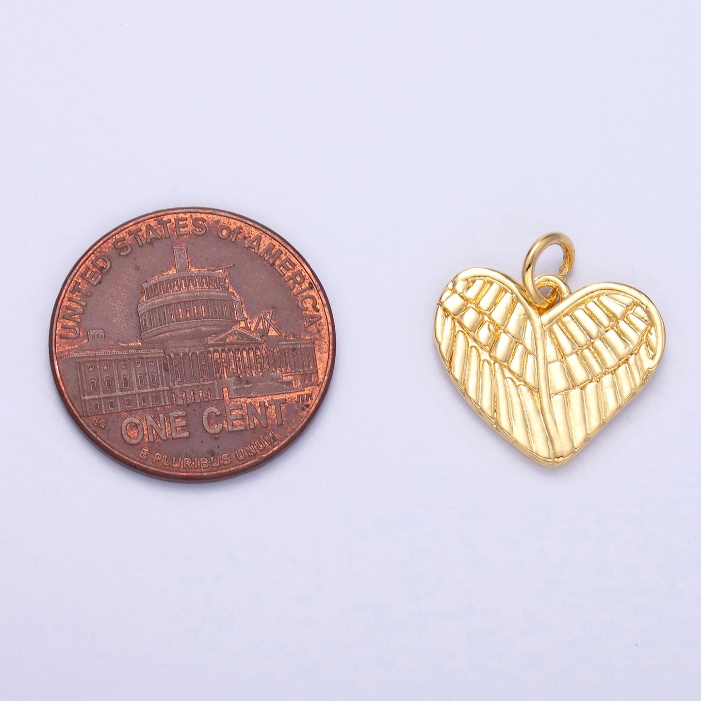 Mini gold angel wing charm heart guardian angel pendant C037