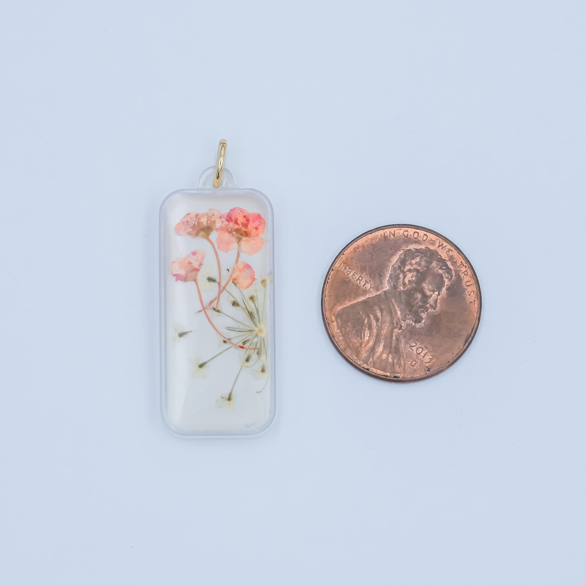Handmade Real Pressed Flower Charm Baby's Breath Gyposphila for Necklace Earring Jewelry Making Supply Resin