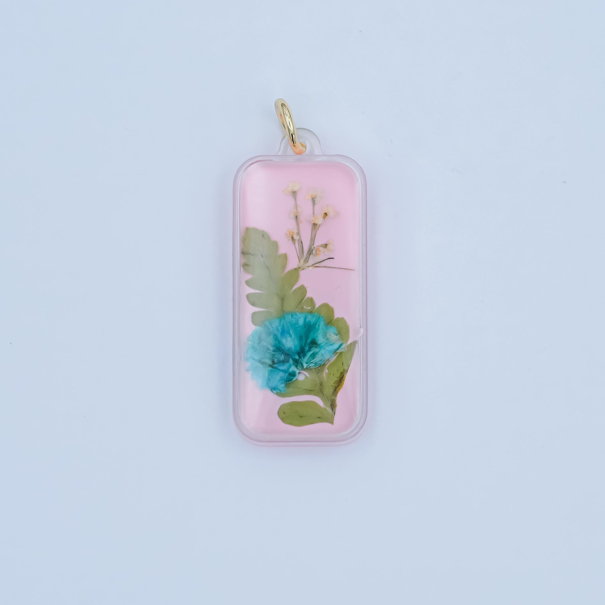 Handmade Blue Carnation Flower Charm in Resin – Real Pressed Flower Jewelry Making Supply for Necklace or Earring DIY N-064