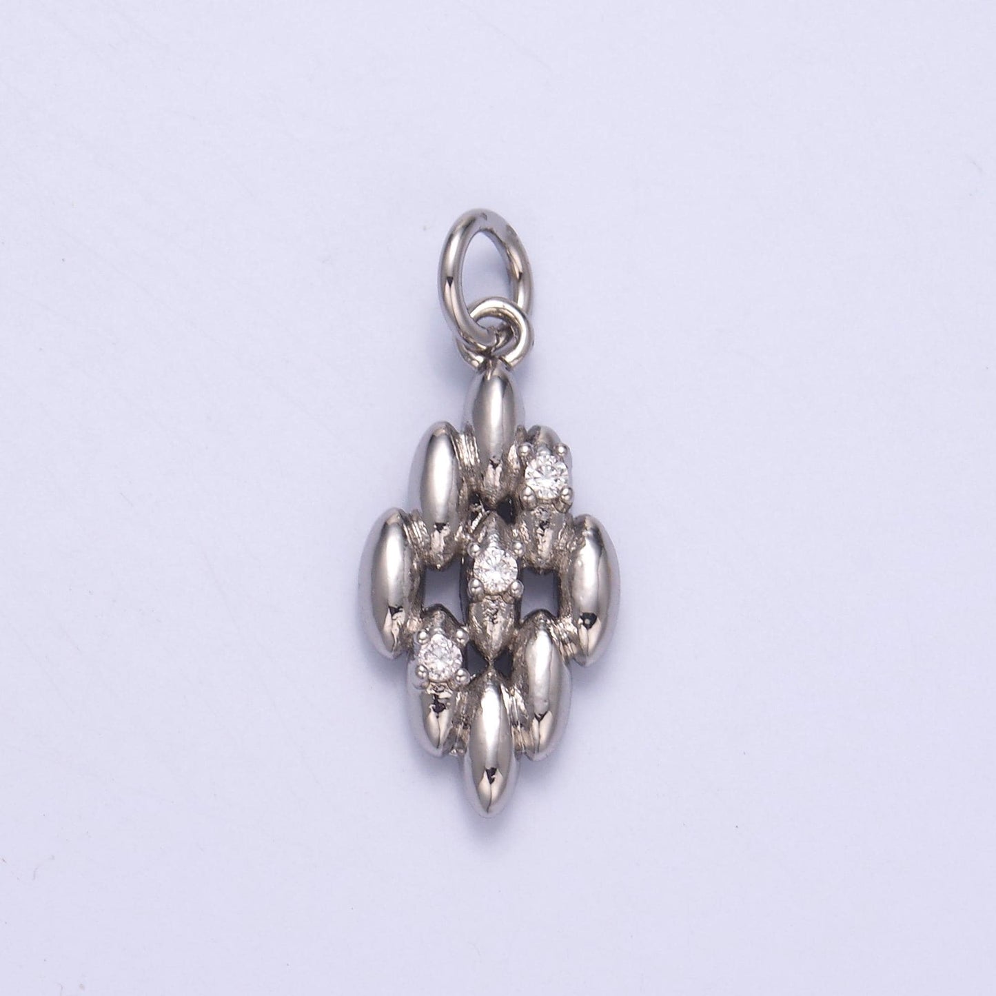 Mini gold geometric Charm n005