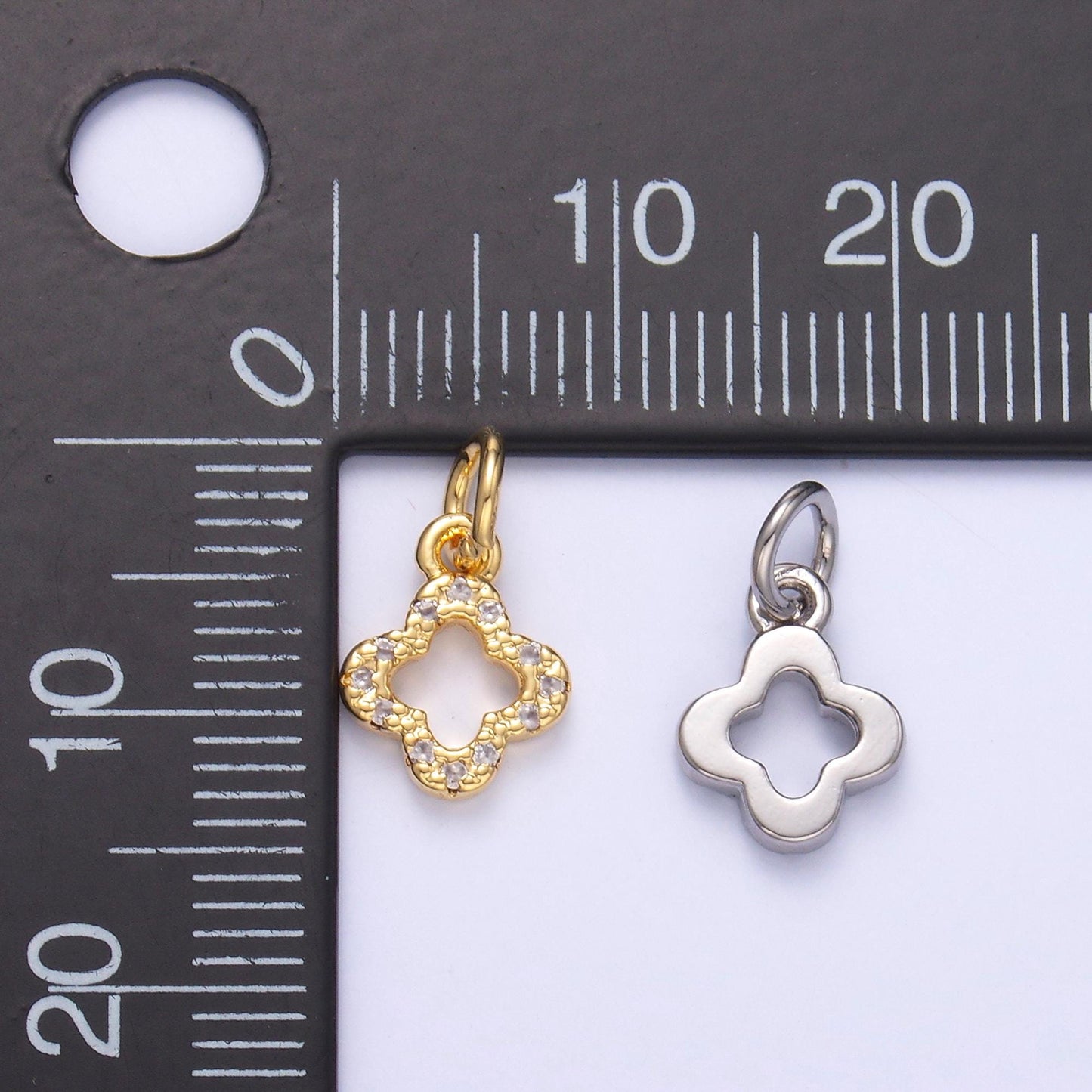 Tiny Quatrefoil CLOVER charm, Micro Pave CZ Quatrefoil Clover Pendant, Four Leaf Clover Charm, Quatrefoil Charm in gold N-012