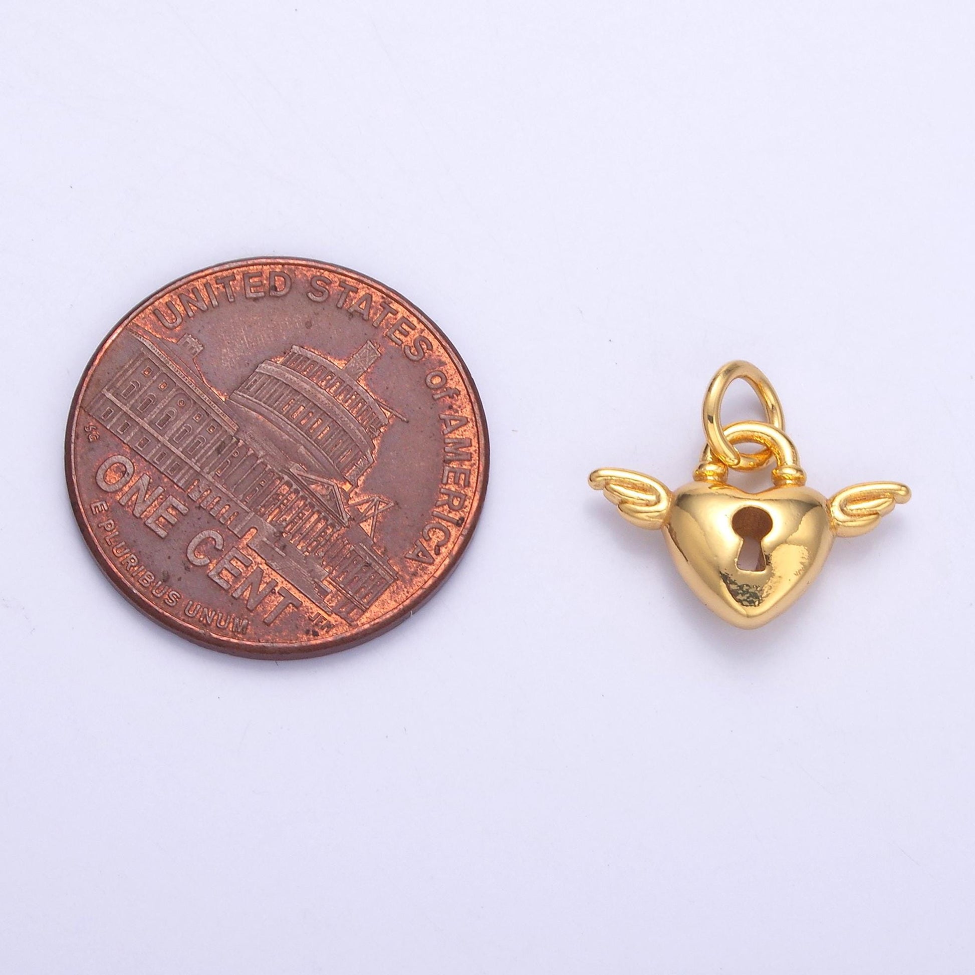 Mini Gold Padlock heart charms 24k gold filled Wing heart pendant Couple charm bracelet necklace for diy jewelry making supply N-070