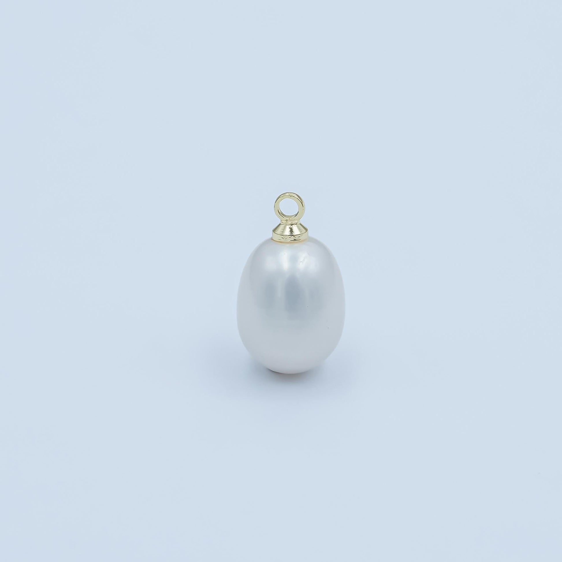 24k Gold Filled 14x8.6mm White pearl oval drop pendant for Minimalist Jewelry Making Supply | P-1650