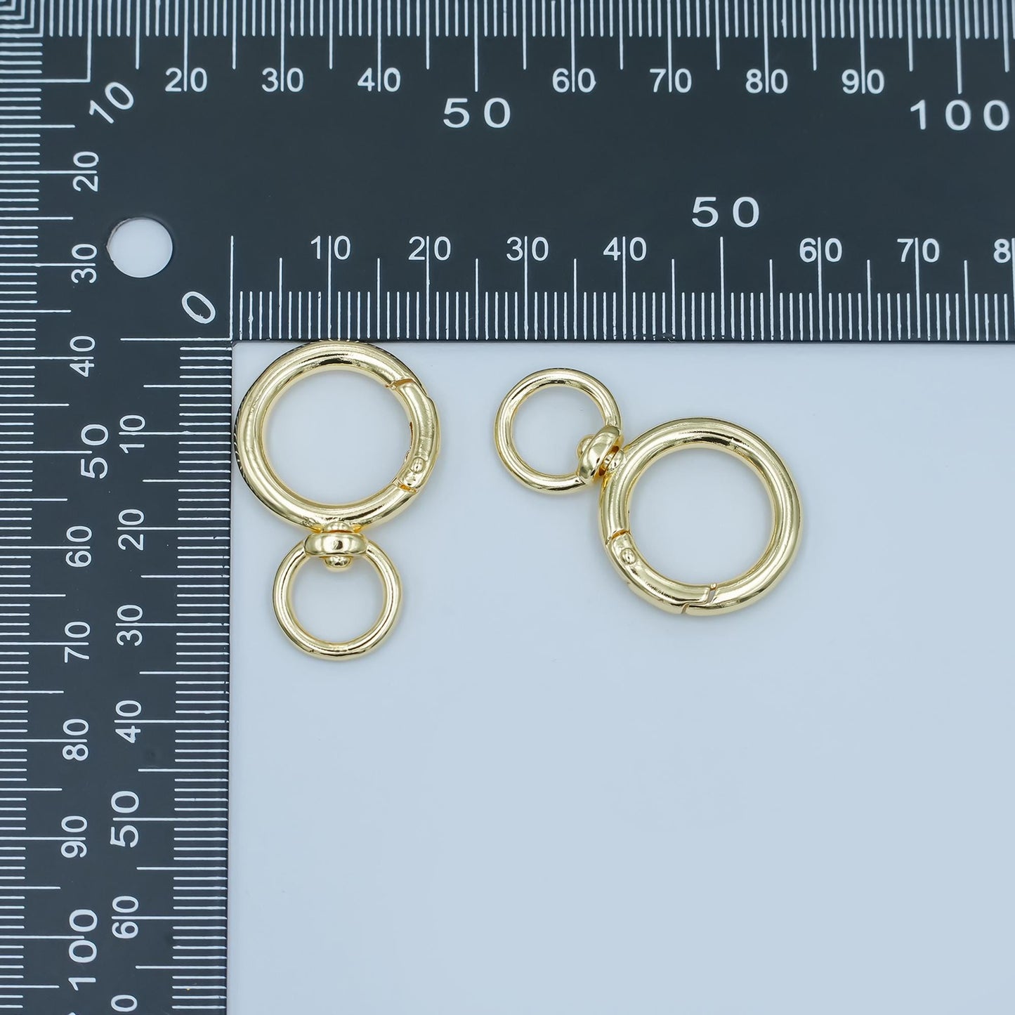 1pc Wholesale Round Push Spring Ring Gold Key Holder Ring for Jewelry Necklace Bracelet, Bag Charm Making, Size 33.2 x 20.8 x 3.1 mm Z-1143