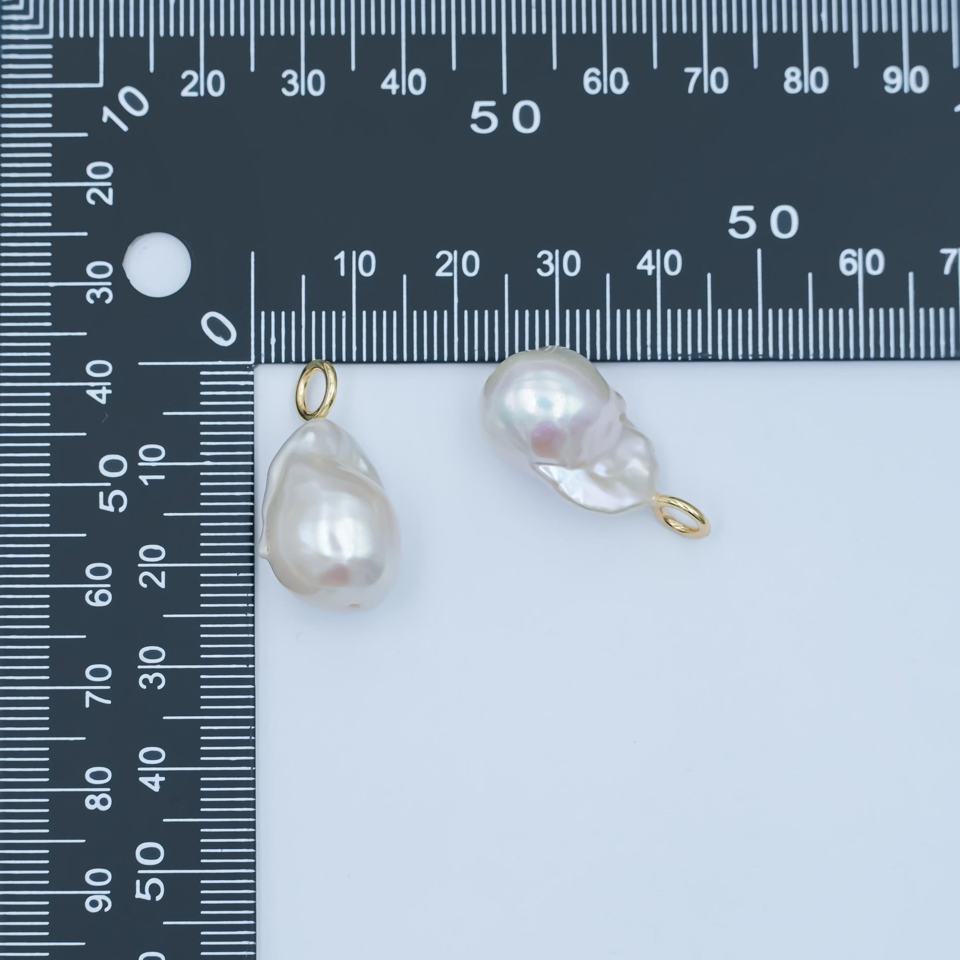 Dainty White Pearl approx. 29 x 13mm dainty baroque white round pearl pendant necklace 24k gold filled pendant P-1638