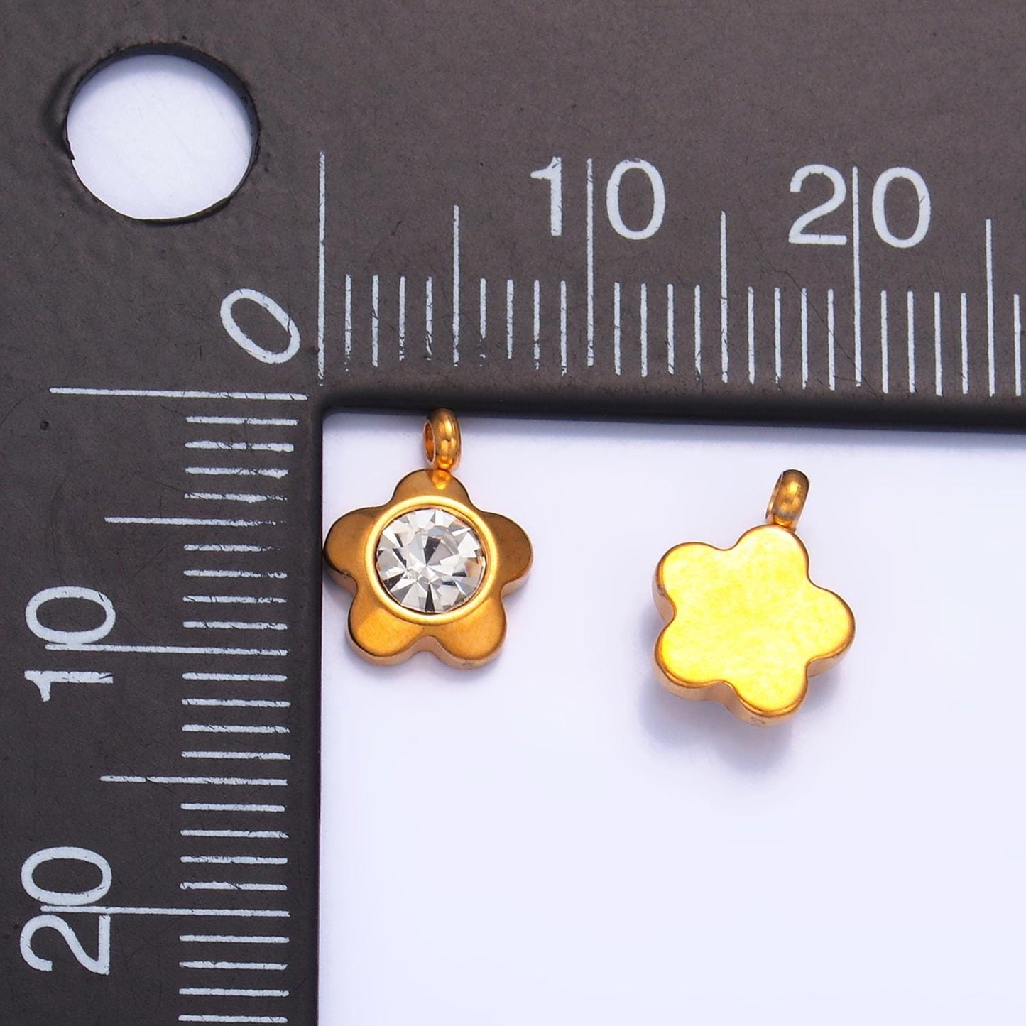PVD Gold Stainless Steel Mini Daisy Flower Charm Floral Jewelry Making Supply | P-1551