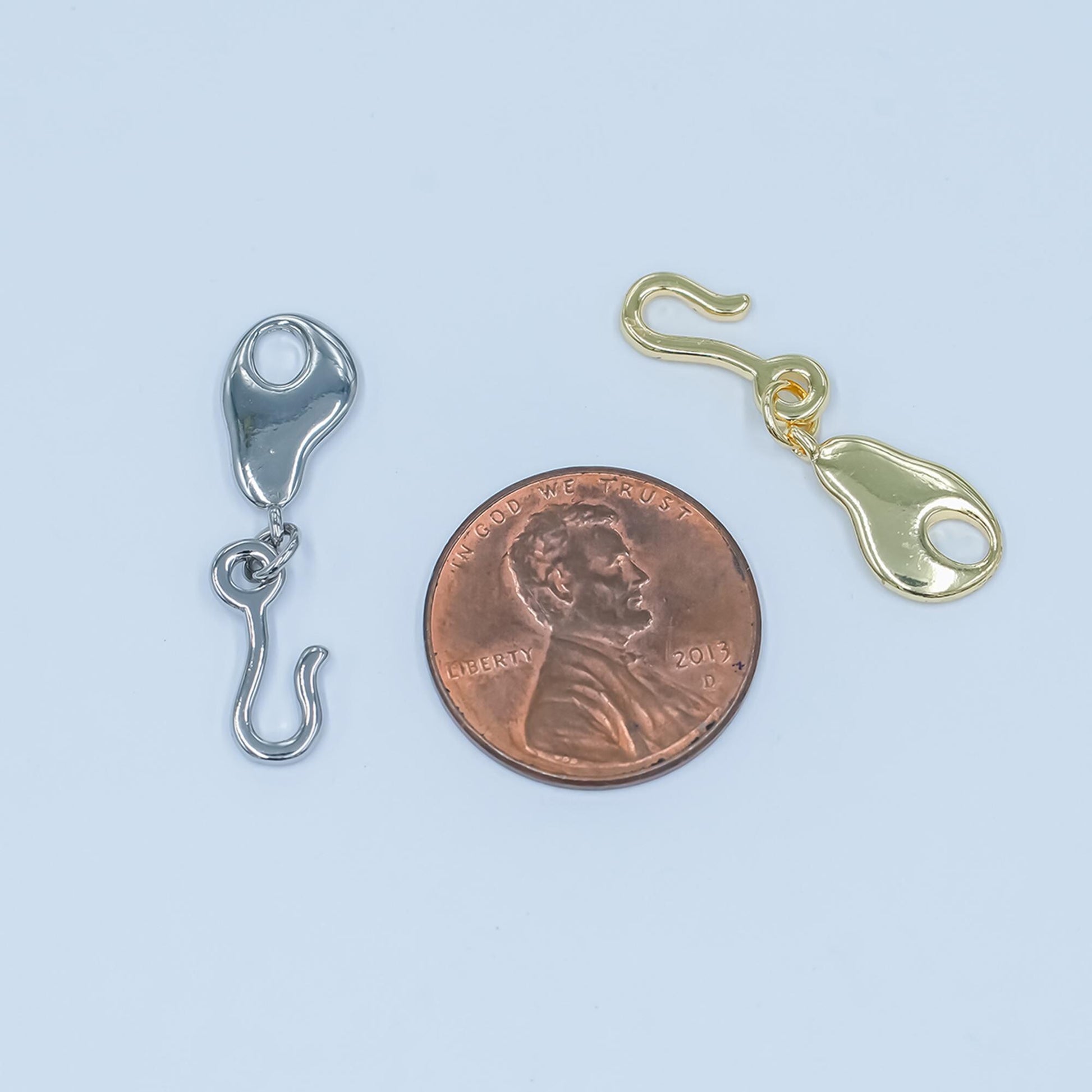 24k gold filled mini molten vine hook closure findings supply | Z-1098