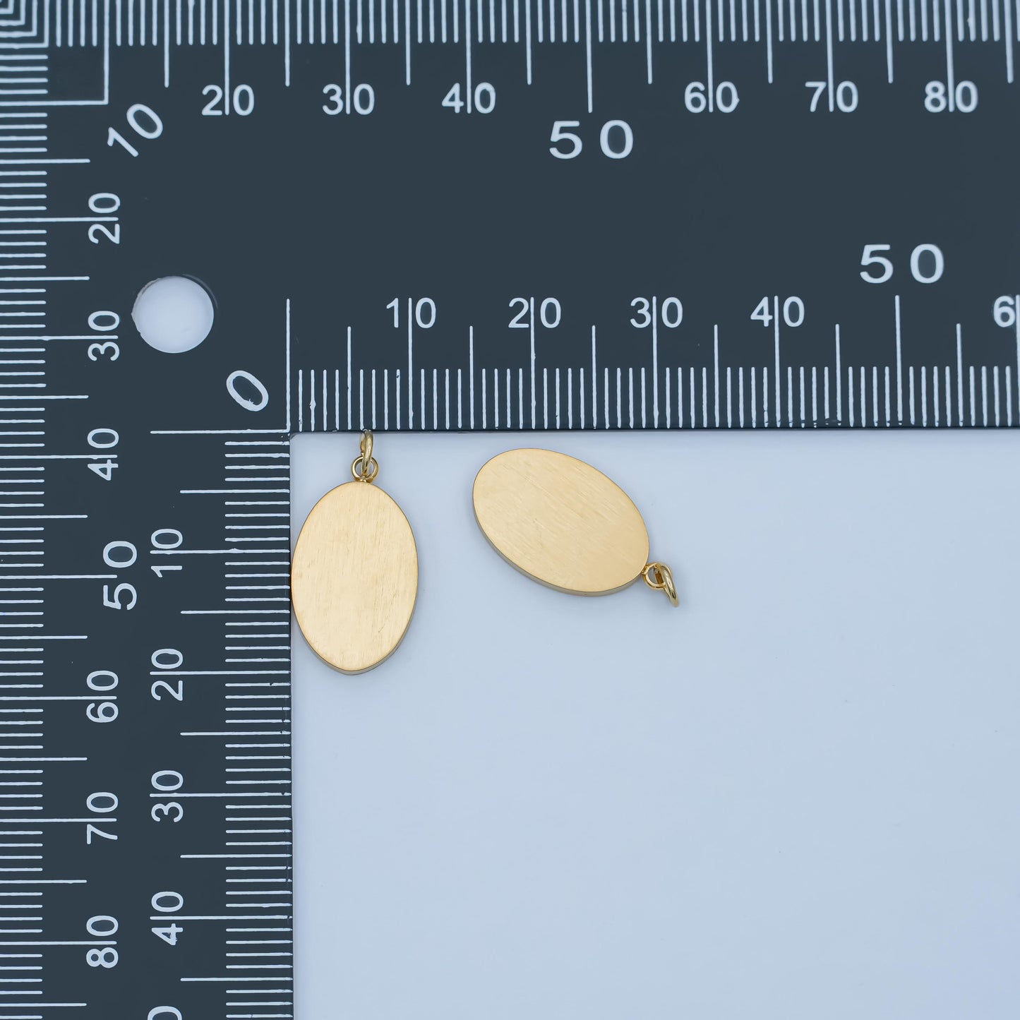 Brushed metal gold Oval Tag charm PVD Gold Steel charm for bracelet necklace pendant | P-590