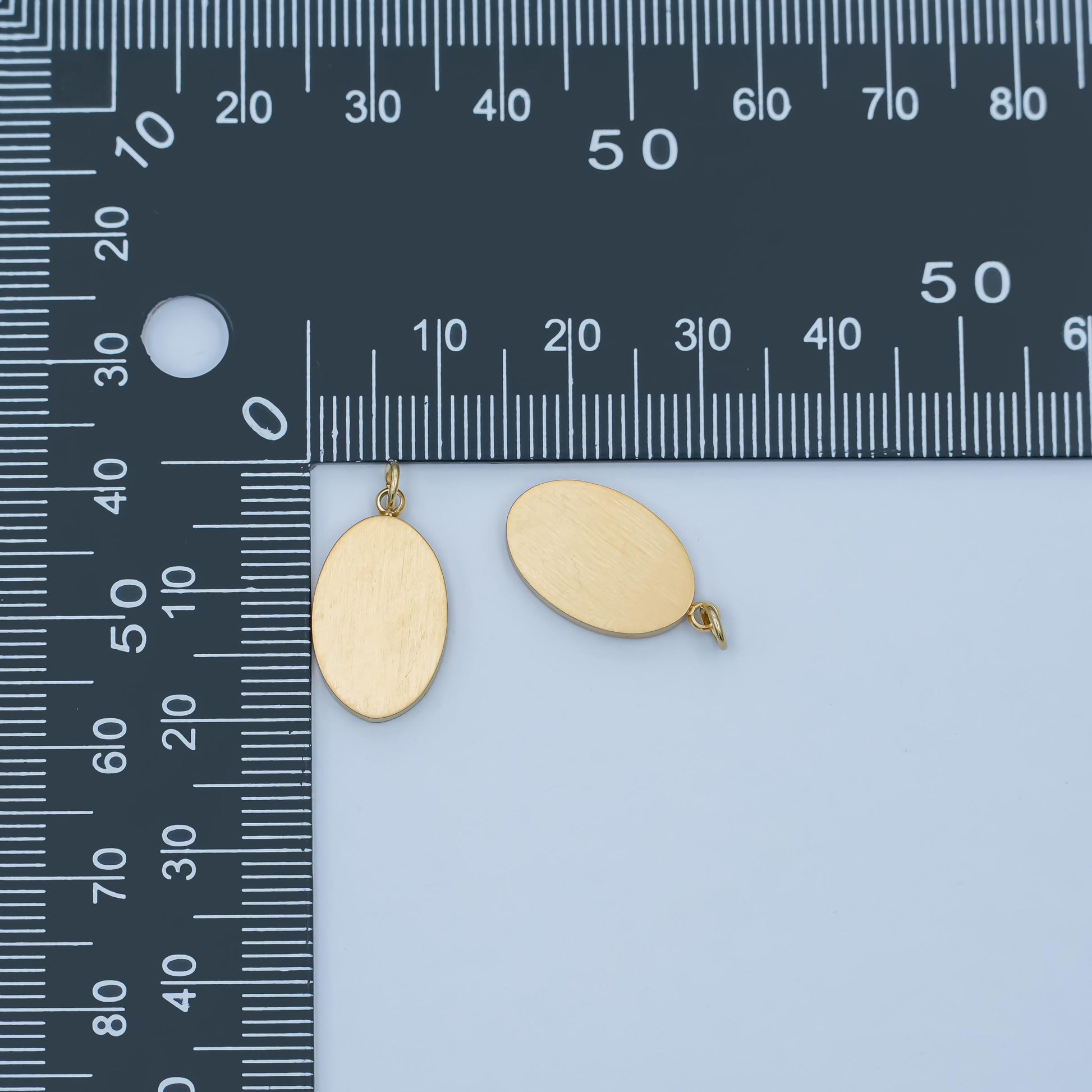 Brushed metal gold Oval Tag charm PVD Gold Steel charm for bracelet necklace pendant | P-590