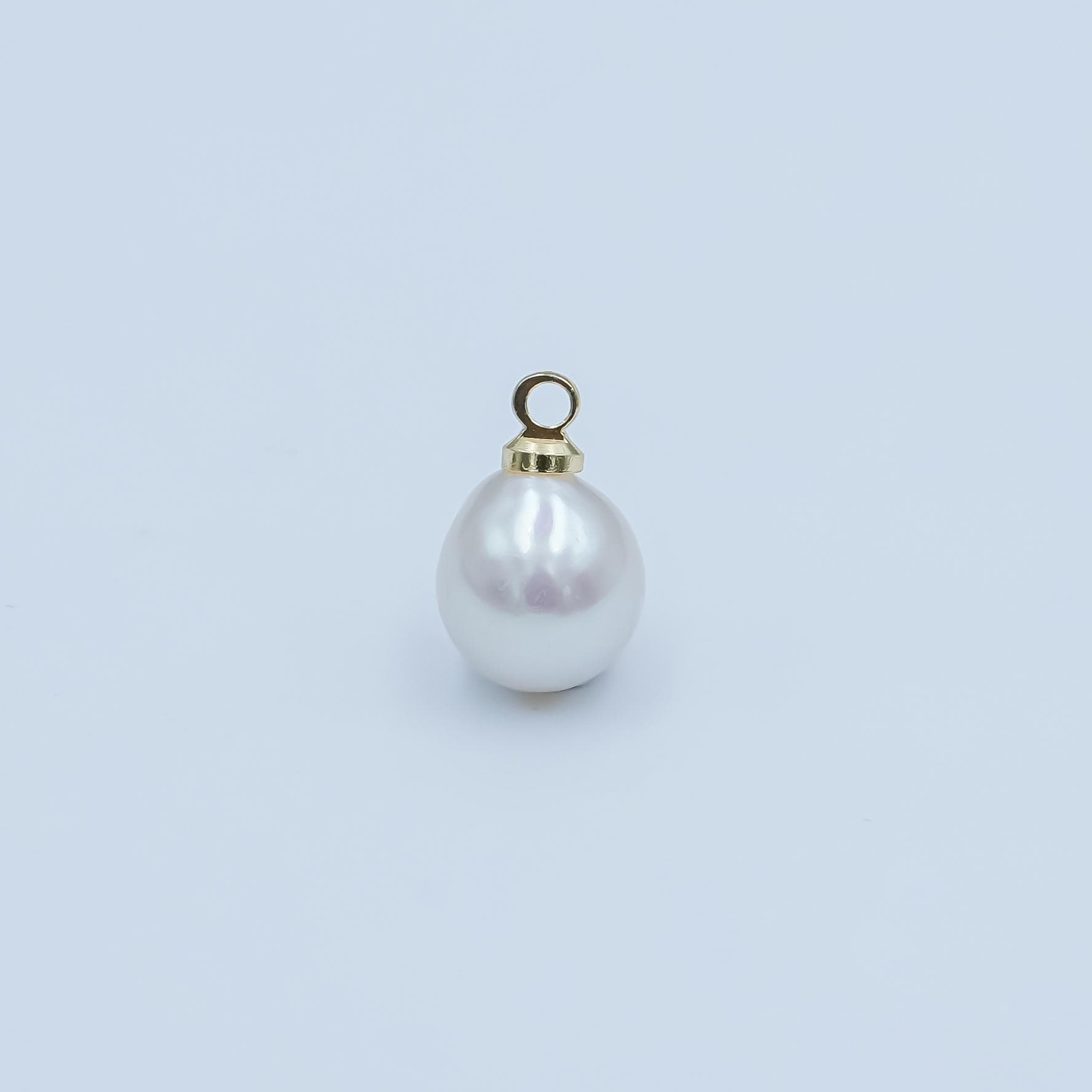 24K Gold Filled 11mm White Round Shell Pearl Charm | P1682