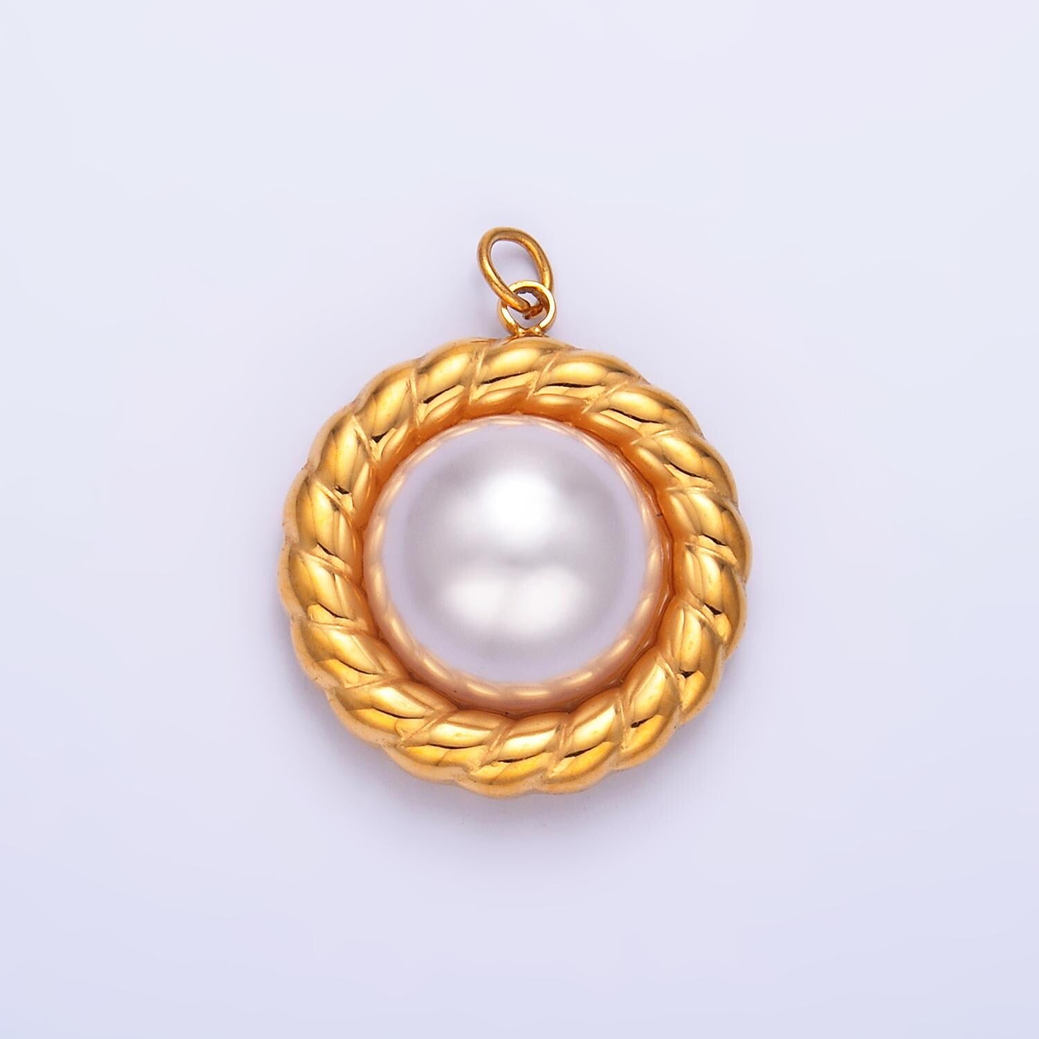 Stainless Steel Shell Pearl Twisted Rope Bezel Round Charm | P735