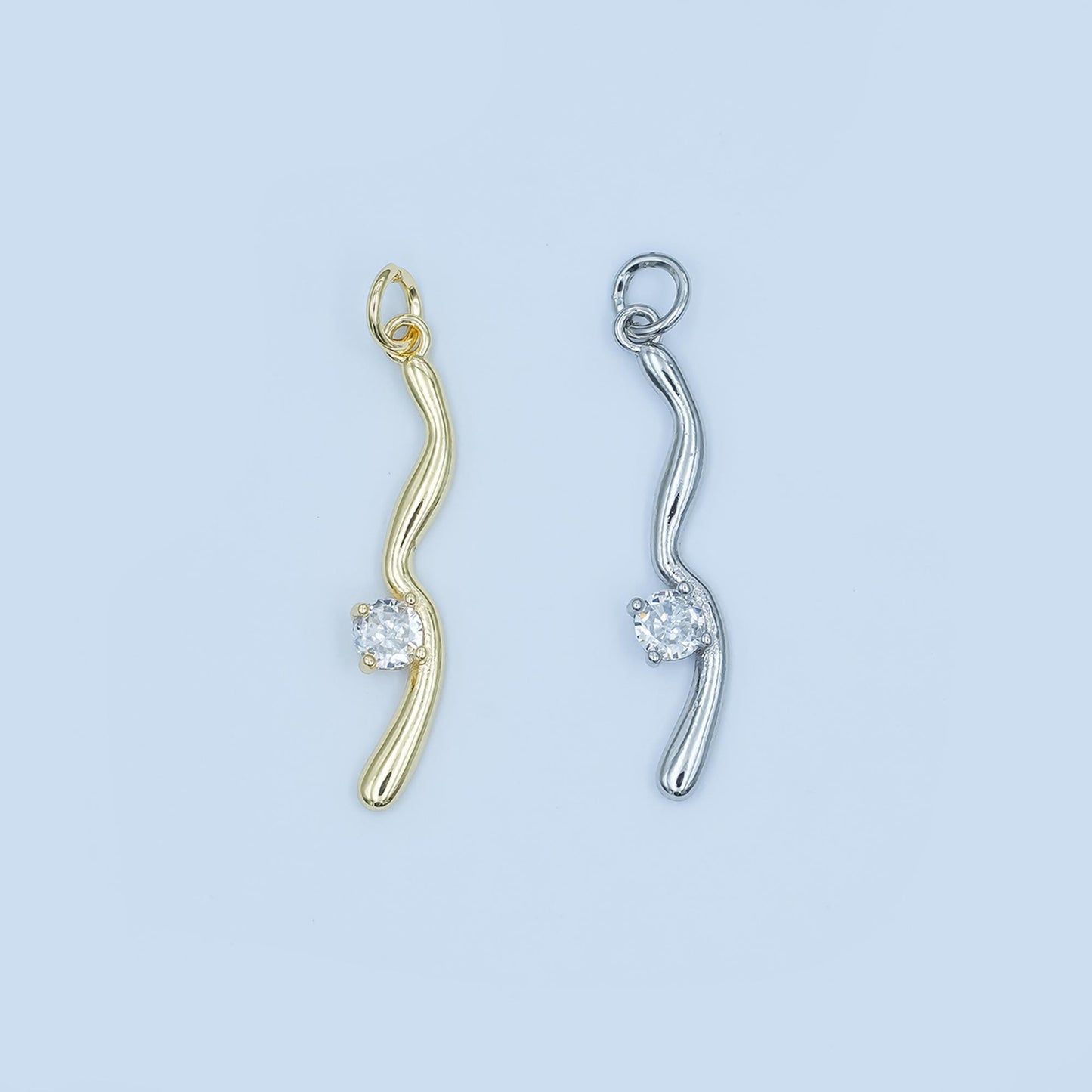 Gold or Silver Wave Pendant with Solitaire Crystal – Curved Minimalist Charm for Necklace – Elegant Simple Jewelry Accent E281