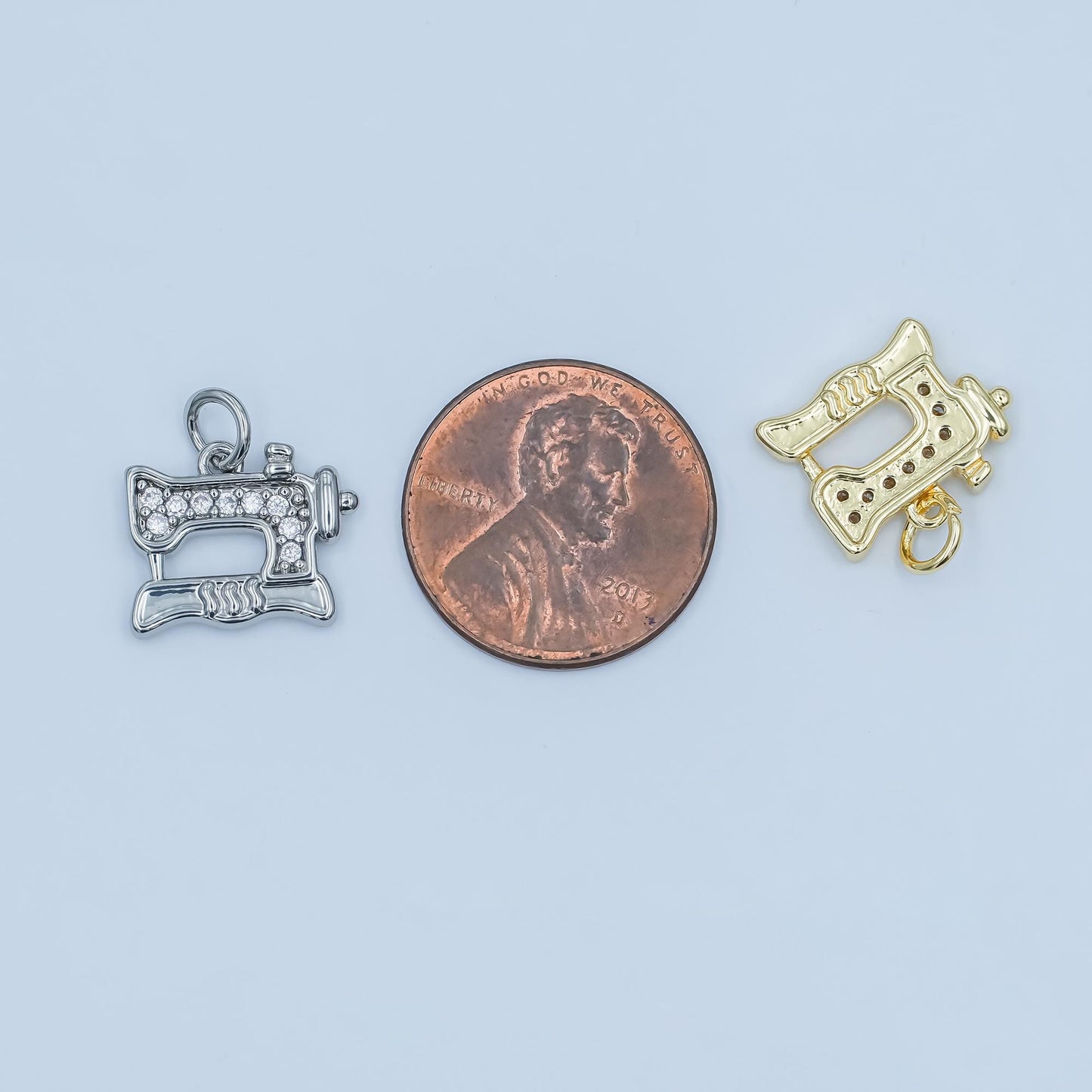 Mini Gold Sewing Machine Charms 24K Gold Filled Tailor Pendant Silver Charm Jewelry Making Supplies for Bracelet and Necklace E500
