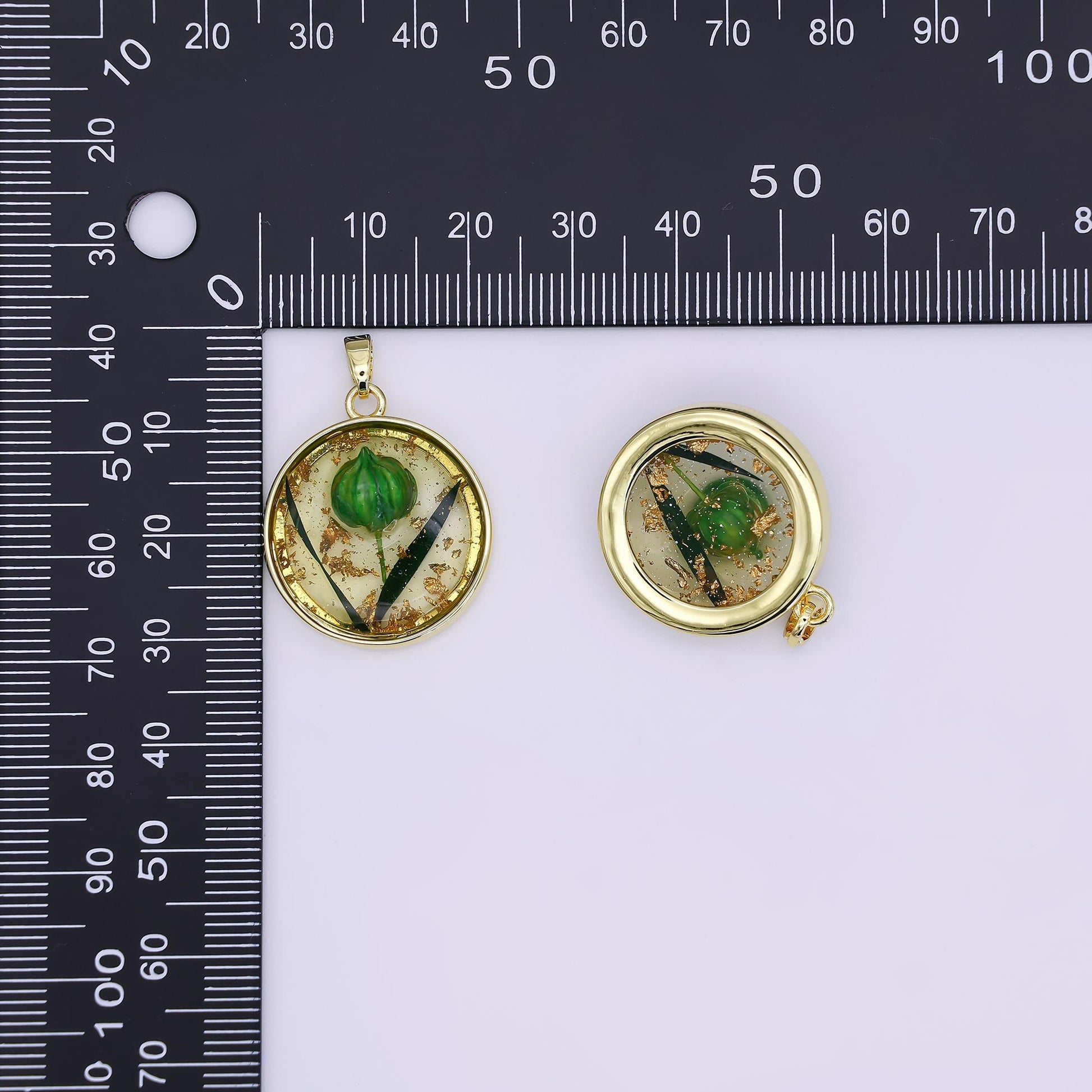 24K Gold Filled Green Flower Gold Foil Acrylic Round Pendant | AA1508