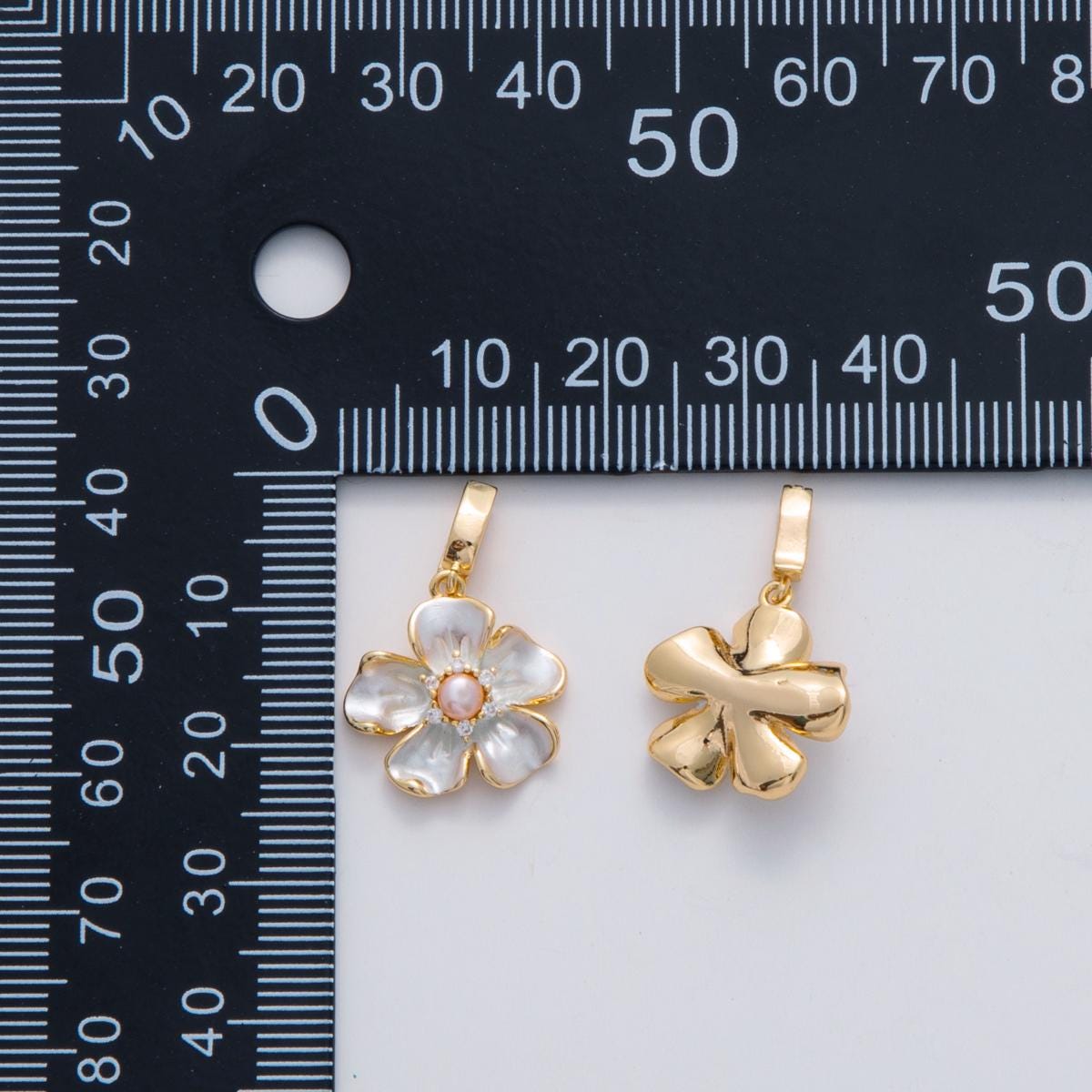 18k gold filled Sakura flower shell pearl Cherry Blossom Charm pendant | AH-692