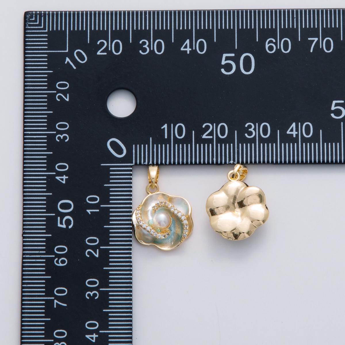 18k gold filled Camelia flower Pearl Floral Charm pendant | AH-693