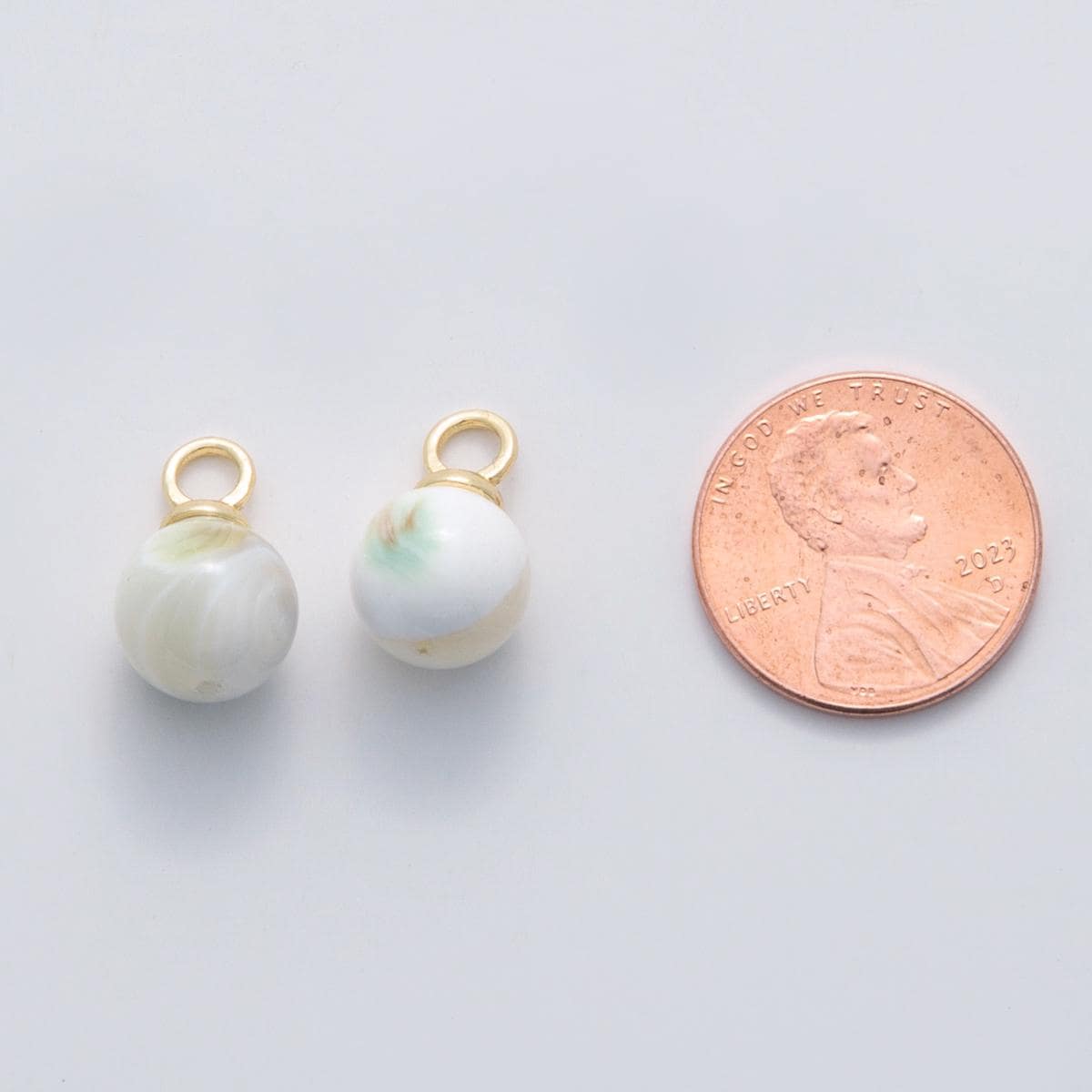 Dainty shell pearl round pearl charms pendant for bracelet necklace component X-652