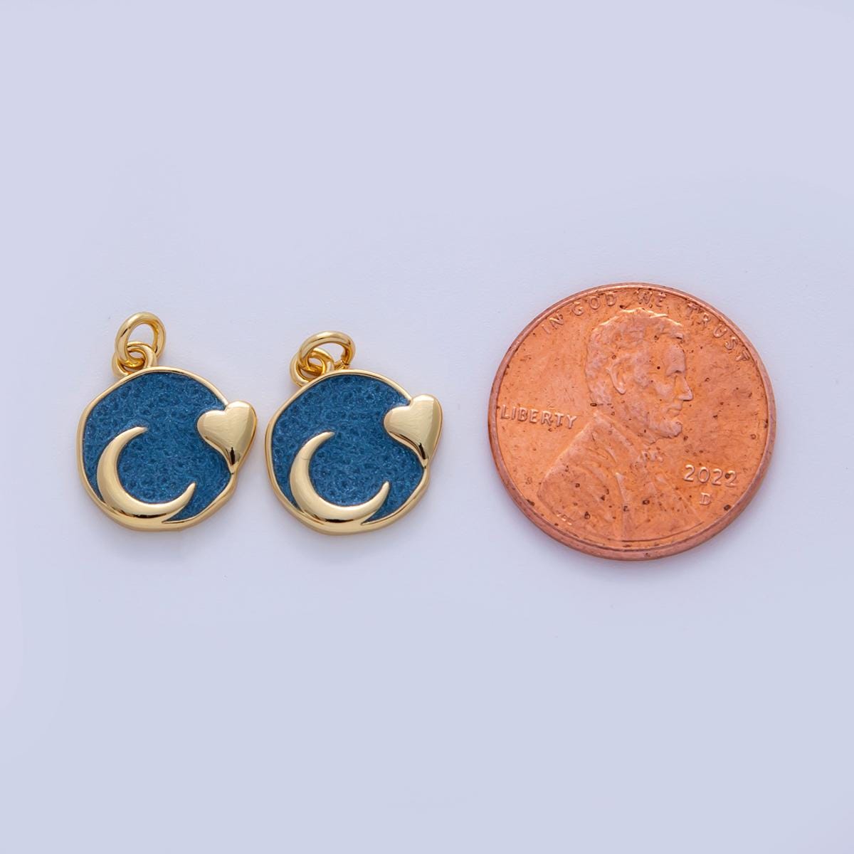 18K Gold Filled Blue Enamel Heart Crescent Moon Round Charm | AF327