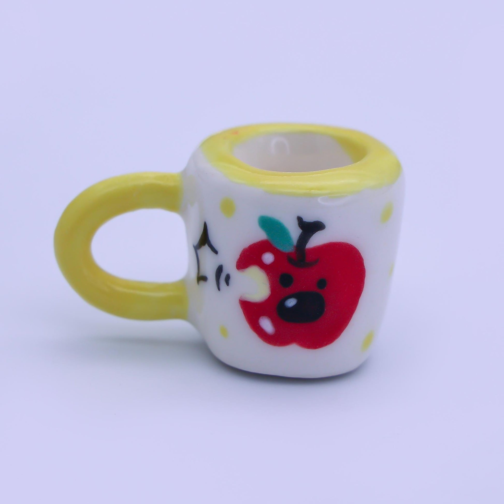 Handmade 3D Glass Ceramic Monitor Topper Porcelain Red Apple Miniature Doll House Mugs Figurine for Teacher Appreciation Gift AH-402