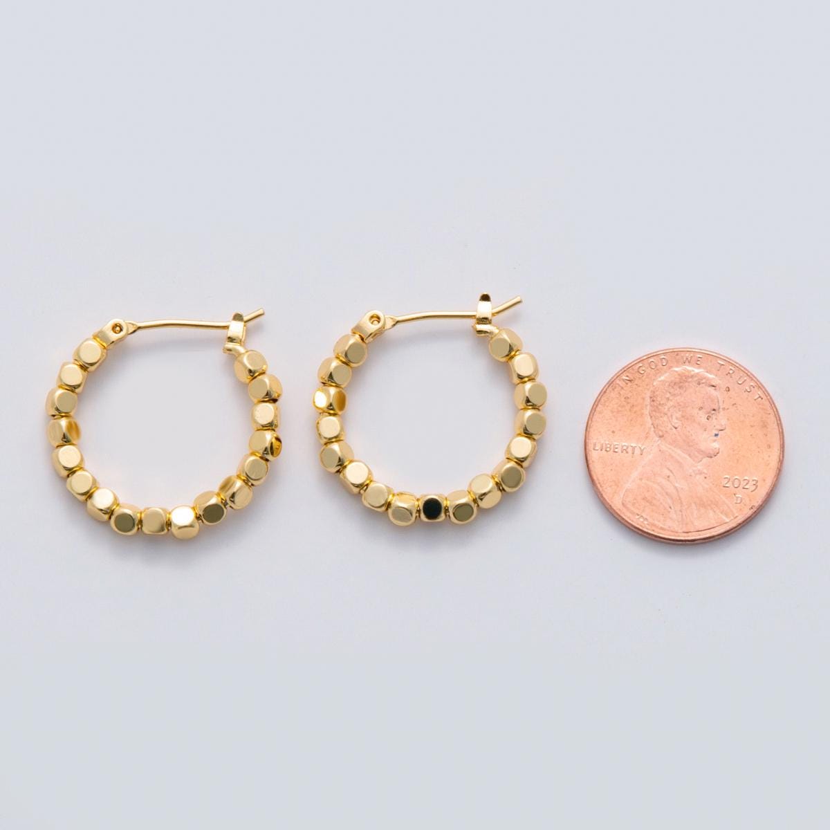 24K Gold Filled 22.5mm Cube Bead Latch Hoop Earrings | Q011