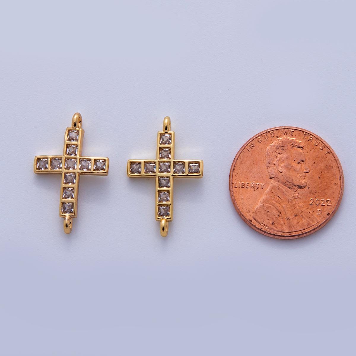 24K Gold Filled Clear Square Baguette CZ Religious Cross Connector | Y030