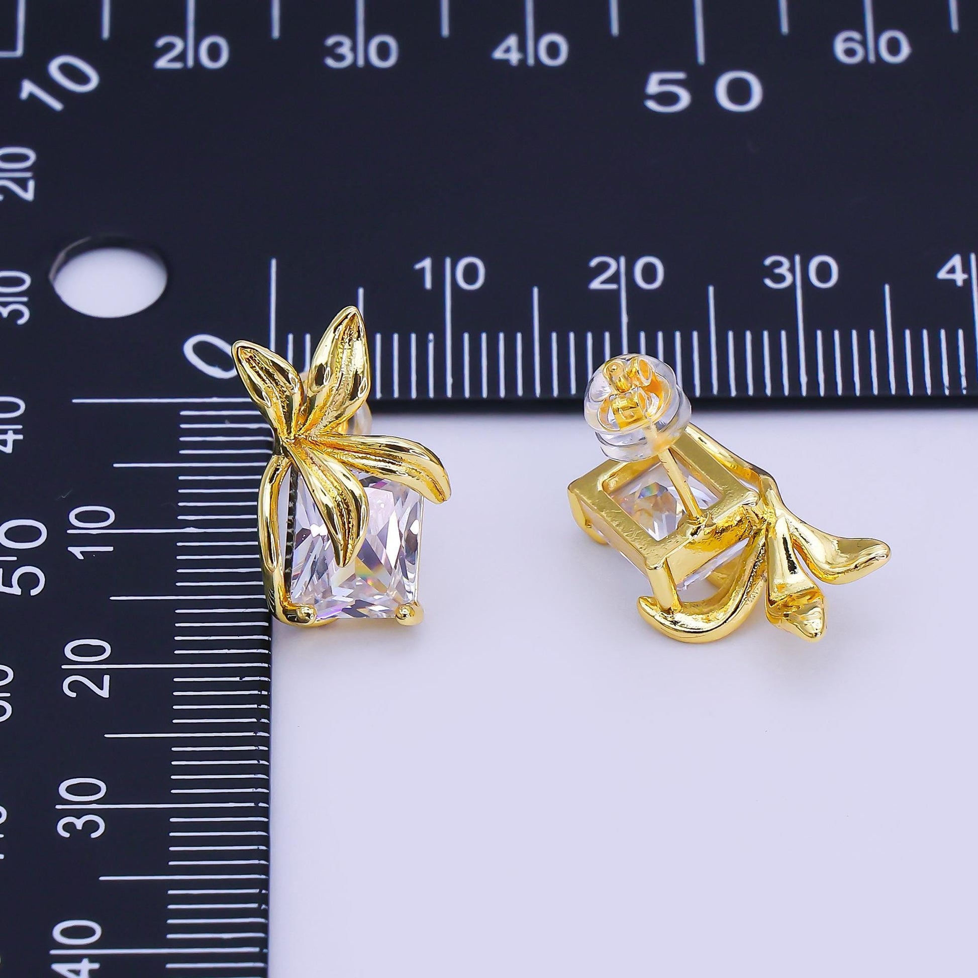 24K Gold Filled Baguette CZ Flower Leaf Stud Earrings | AI440