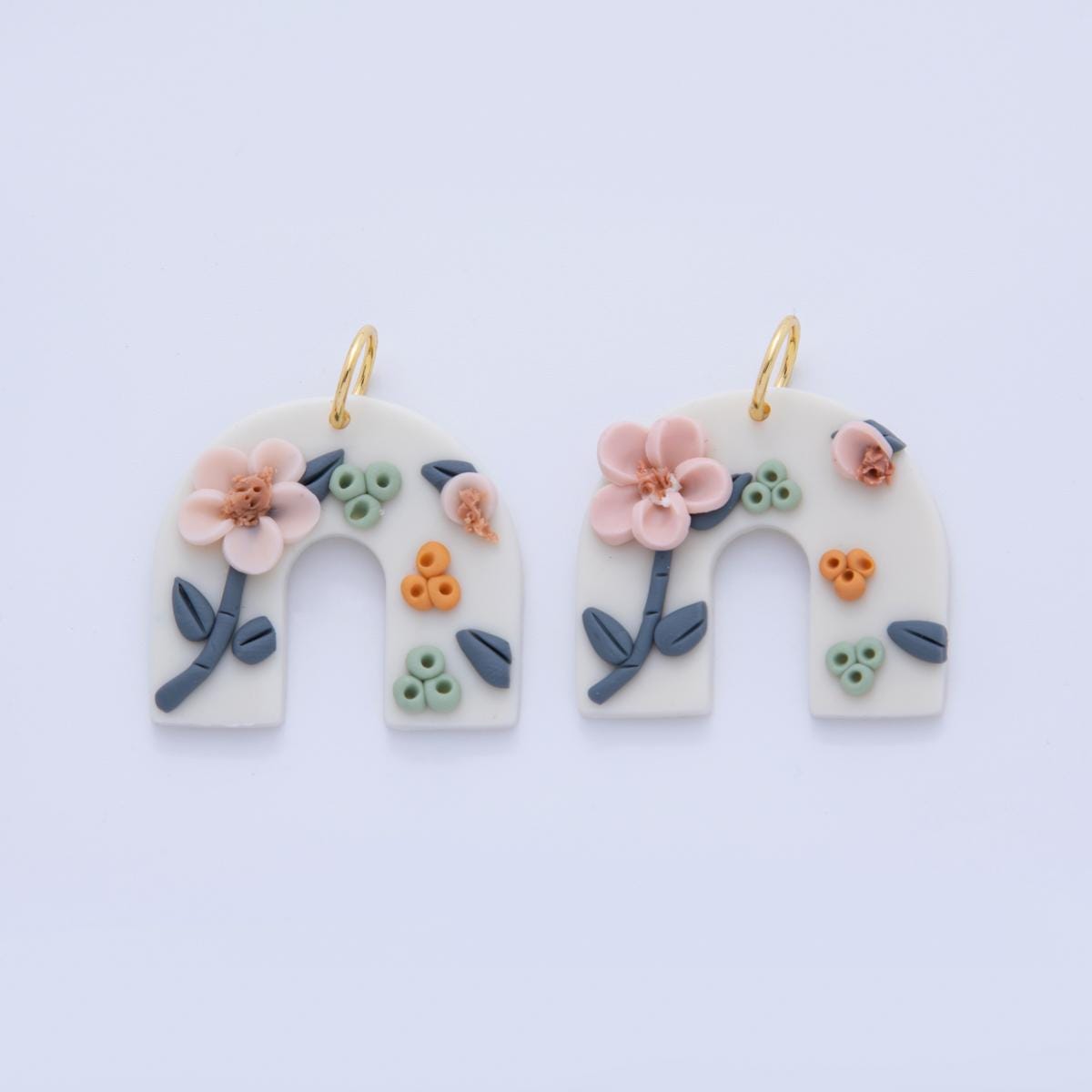 Handmade White Polymer Clay U Pendant Garden Floral Charms Pastel Boho Earring Components Drop Dangle Earring Jewelry DIY Supply AF-373