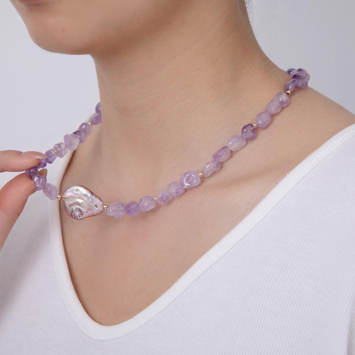 Chunky Purple Amethyst beaded necklace - 17.5" Gemstone necklace healing crystals handmade jewelry with Pearl Charm WA-1116