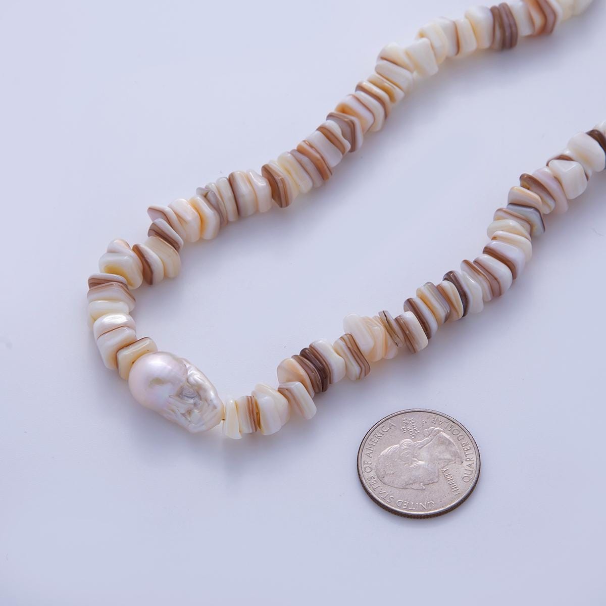 Handmade Brown Shell Pearl Necklace Chip Bead Smooth Freeform Nugget Beaded Cluster Necklace WA-856