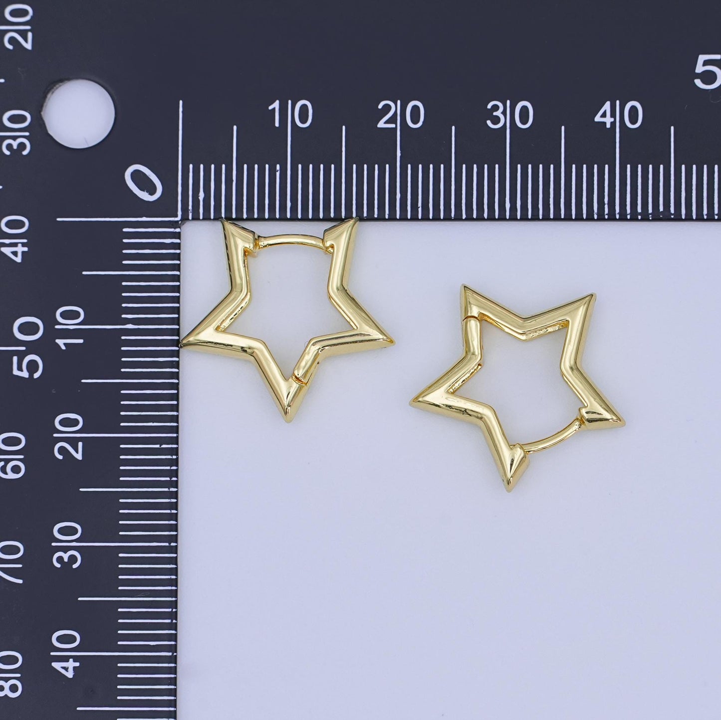 24K Gold Filled 14mm, 18.5mm, 30mm Celestial Star Huggie Hoop Earrings | T040 T070 T105