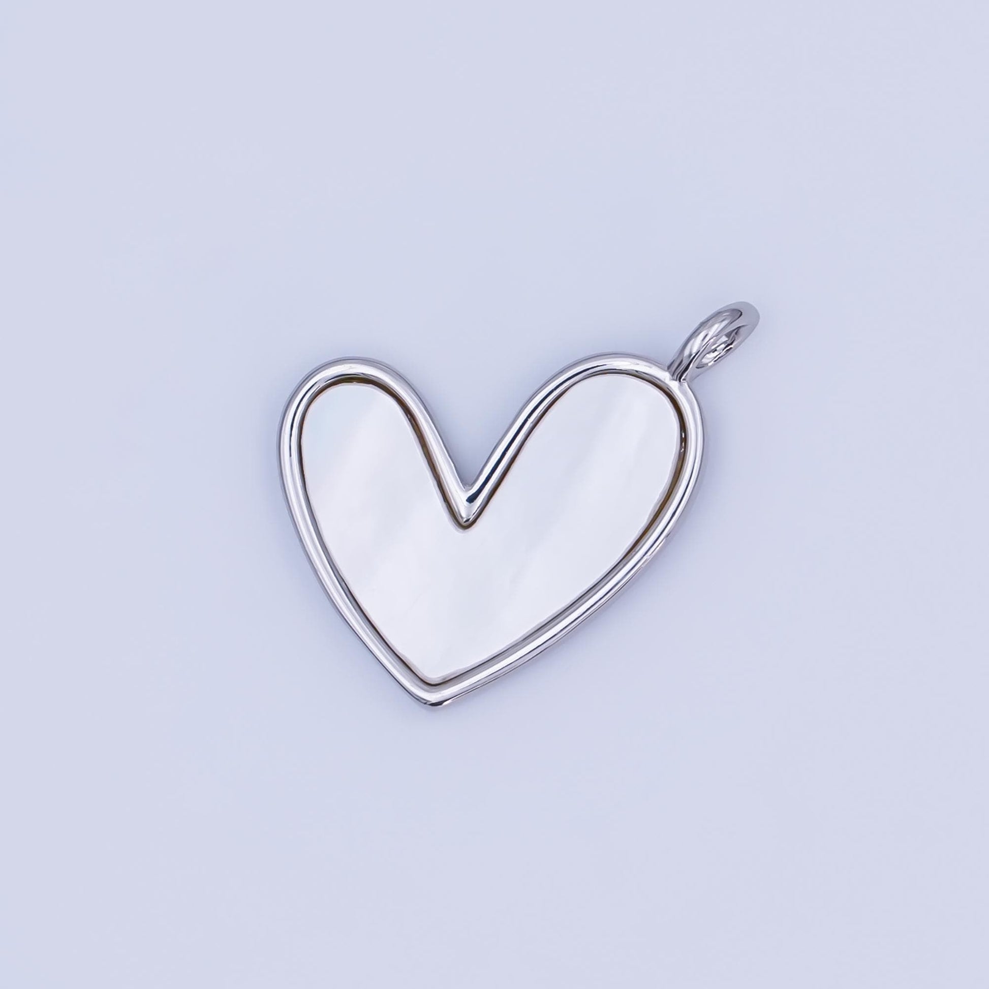 24K Gold Filled Shell Pearl Heart Pendant in Gold & Silver | M916