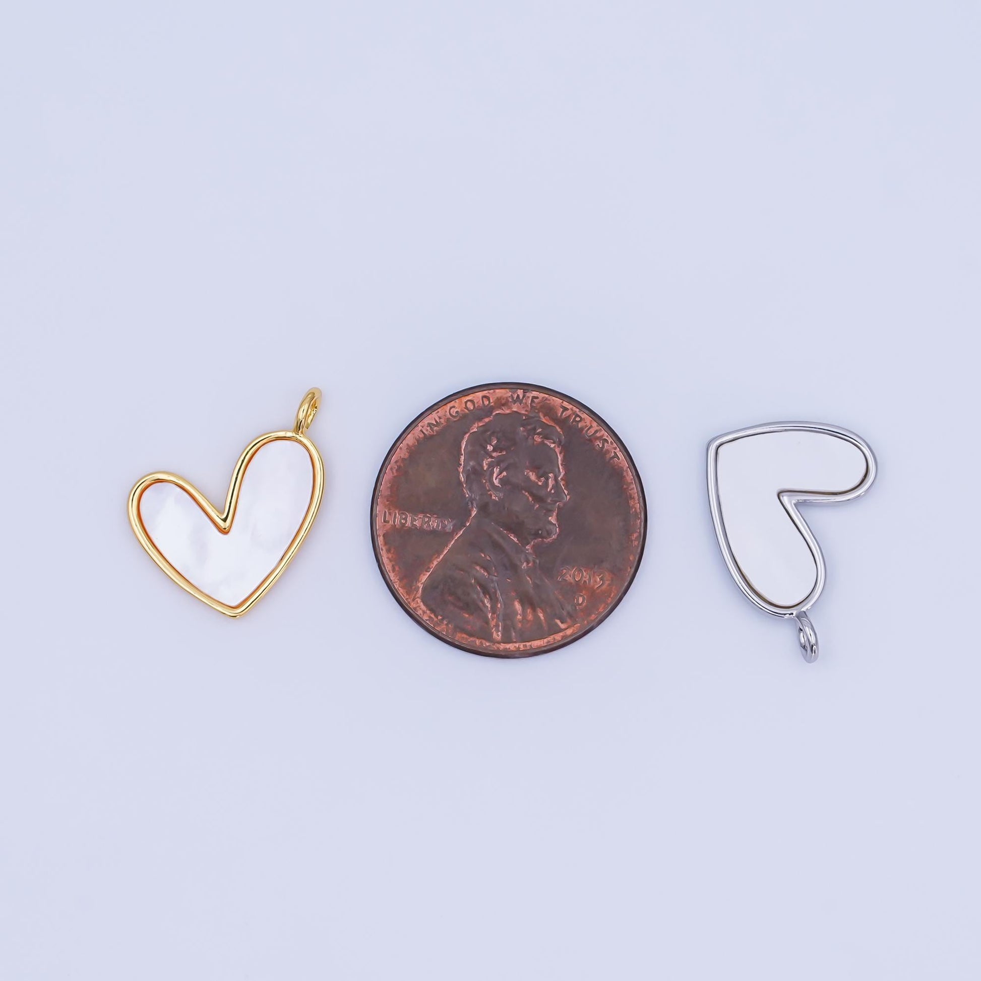 24K Gold Filled Shell Pearl Heart Pendant in Gold & Silver | M916