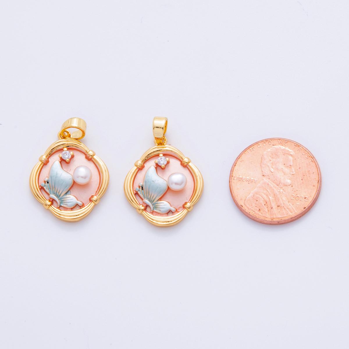18K Gold Filled Shell Pearl Butterfly Ribbed Quatrefoil Pendant | AH729