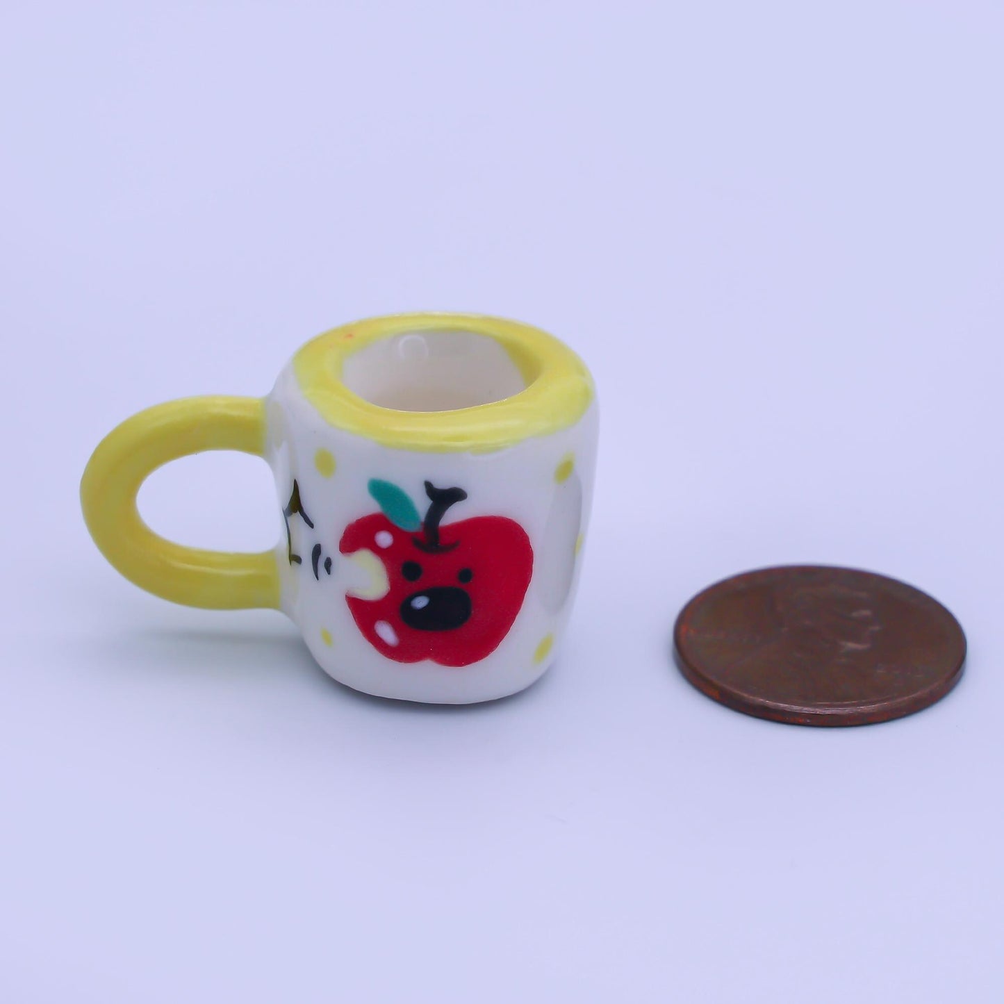Handmade 3D Glass Ceramic Charm Porcelain Red Apple Miniature Doll House Mugs Charms Pendant AH-402