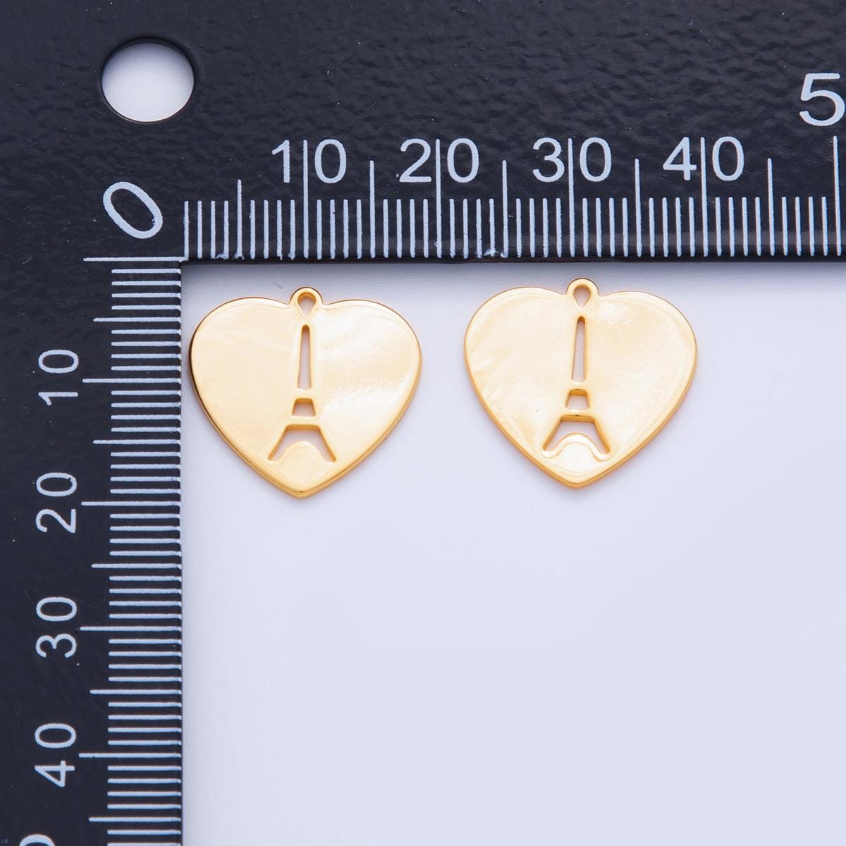 18 gold filled small heart pendant charm Eiffel Tower Cut out Design for valentine necklace bracelet earring jewelry making supplies Z-1197
