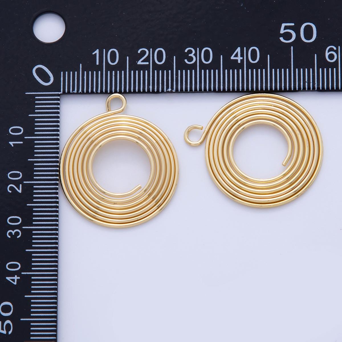 Stainless Steel 30mm Circular Wire Open Round Charm | Z1200