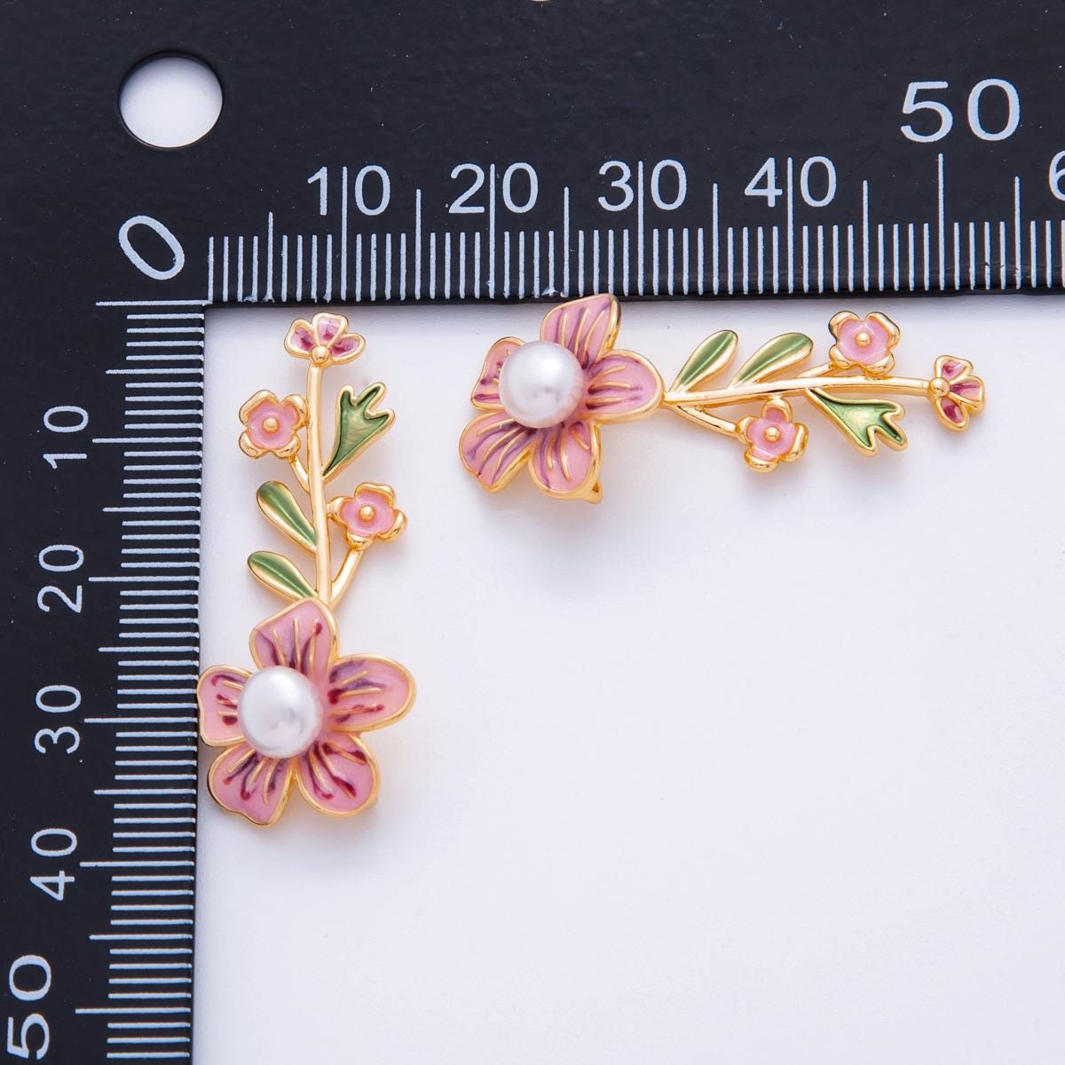 18K Gold Filled Shell Pearl Pink Flower Plant Enamel Pendant | AH713