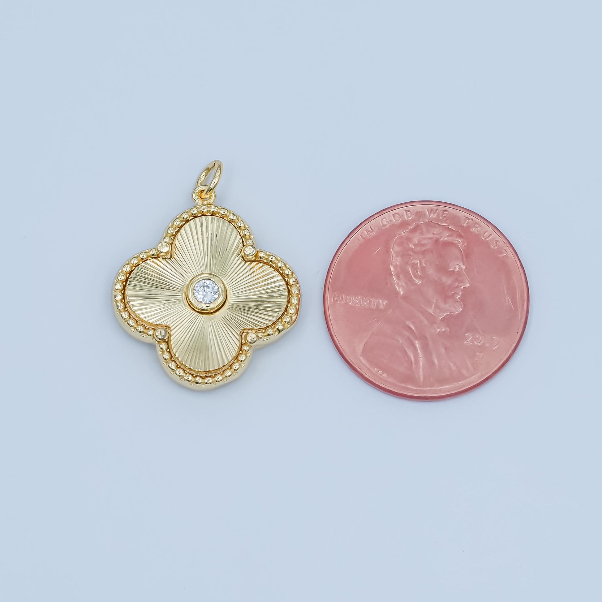 24K Gold Filled Clover Sunburst Pattern CZ Jewelry Findings Charm | M-186