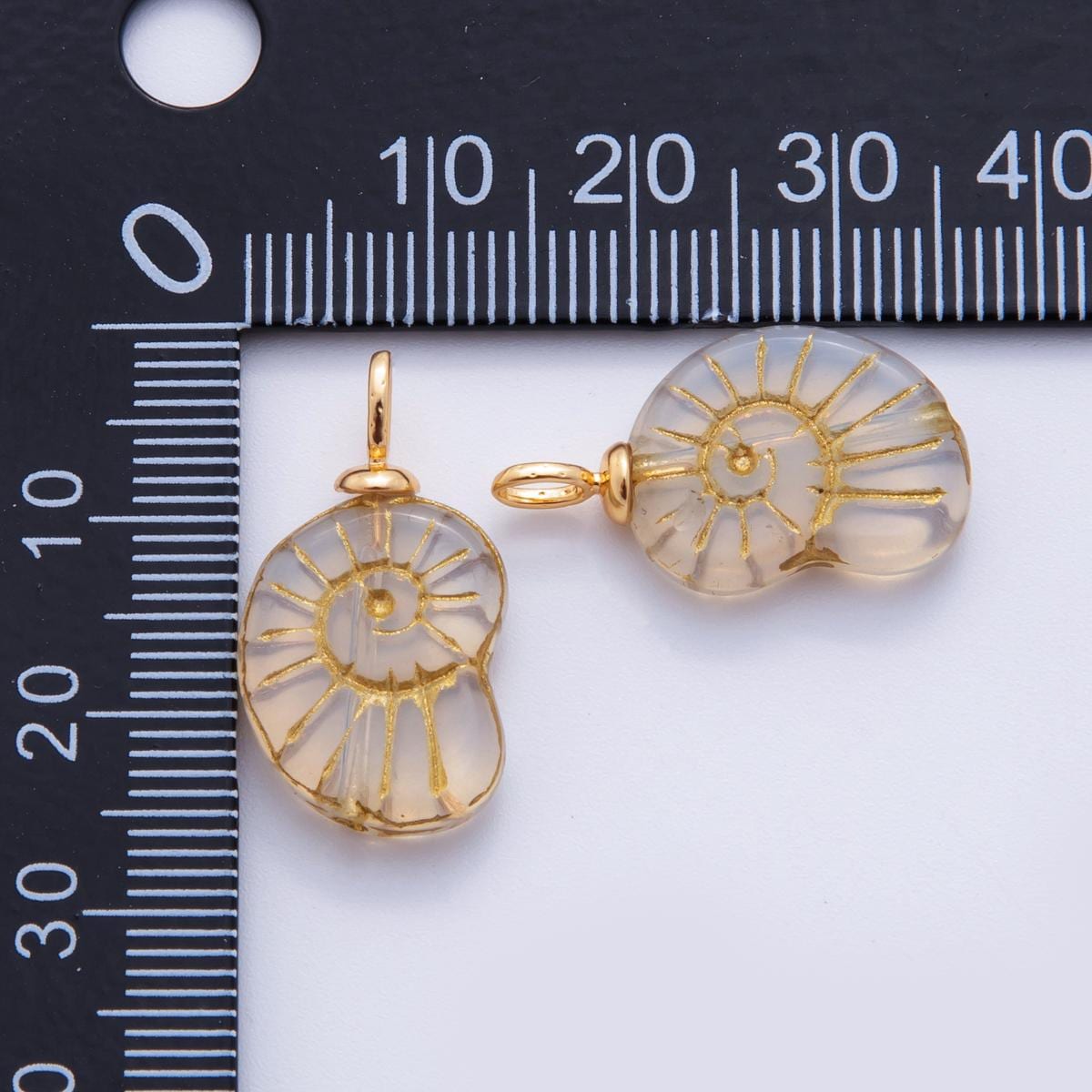 18K Gold Filled Clear Conch Sea Shell Drop Pendant | AF291