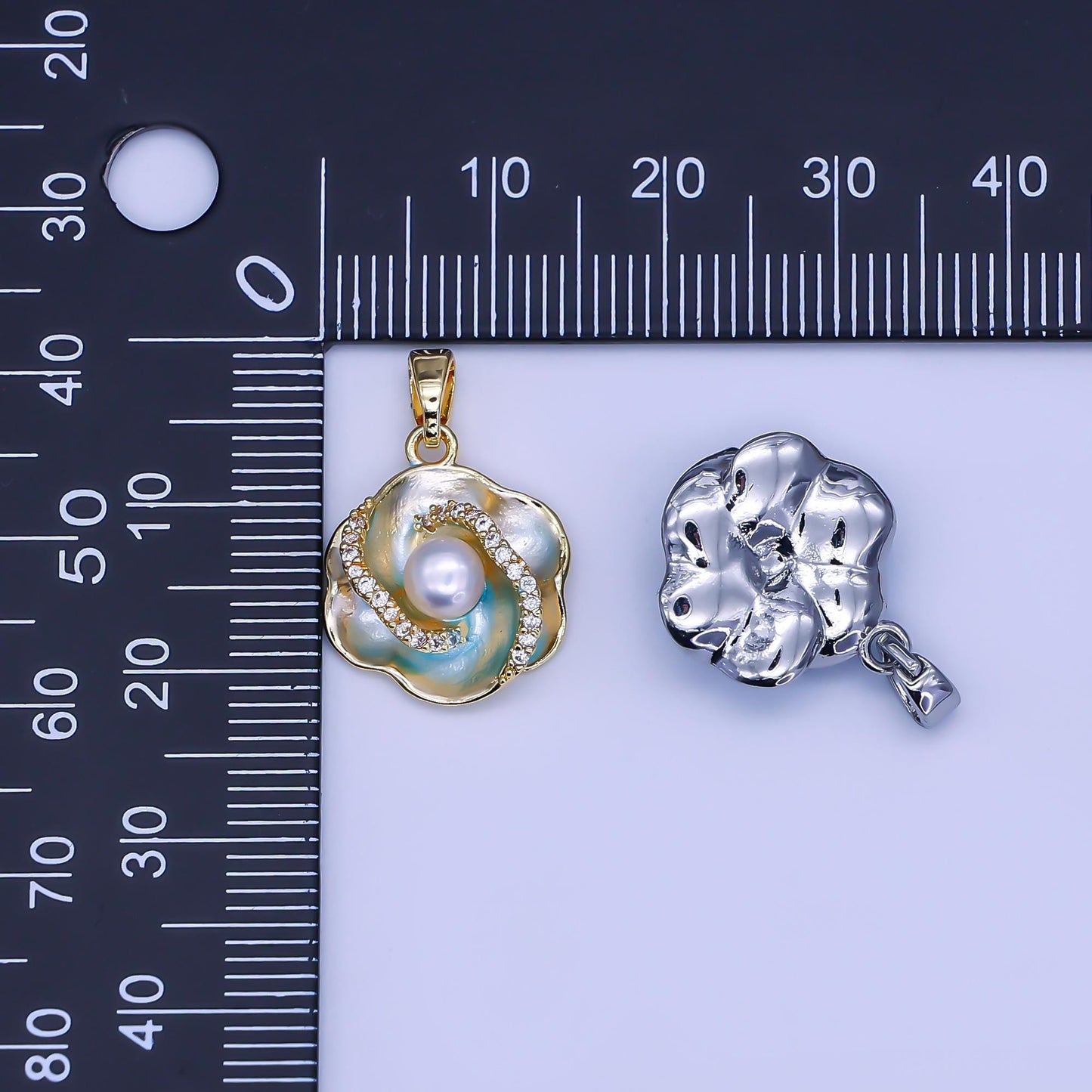 18k gold filled Hibiscus flower Iridescent Pearl Floral Charm pendant with Pearl Stone | AH-405