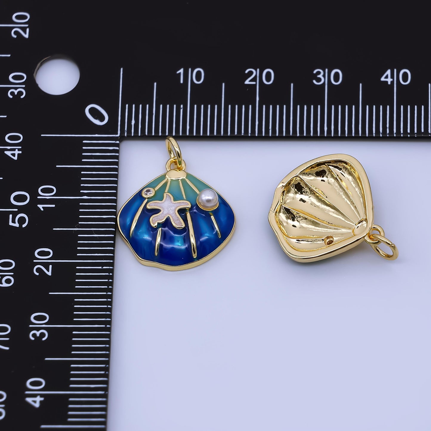 Dainty Colorful 24k gold filled pearl Enamel clam sea shell pendant Charm | AF-431