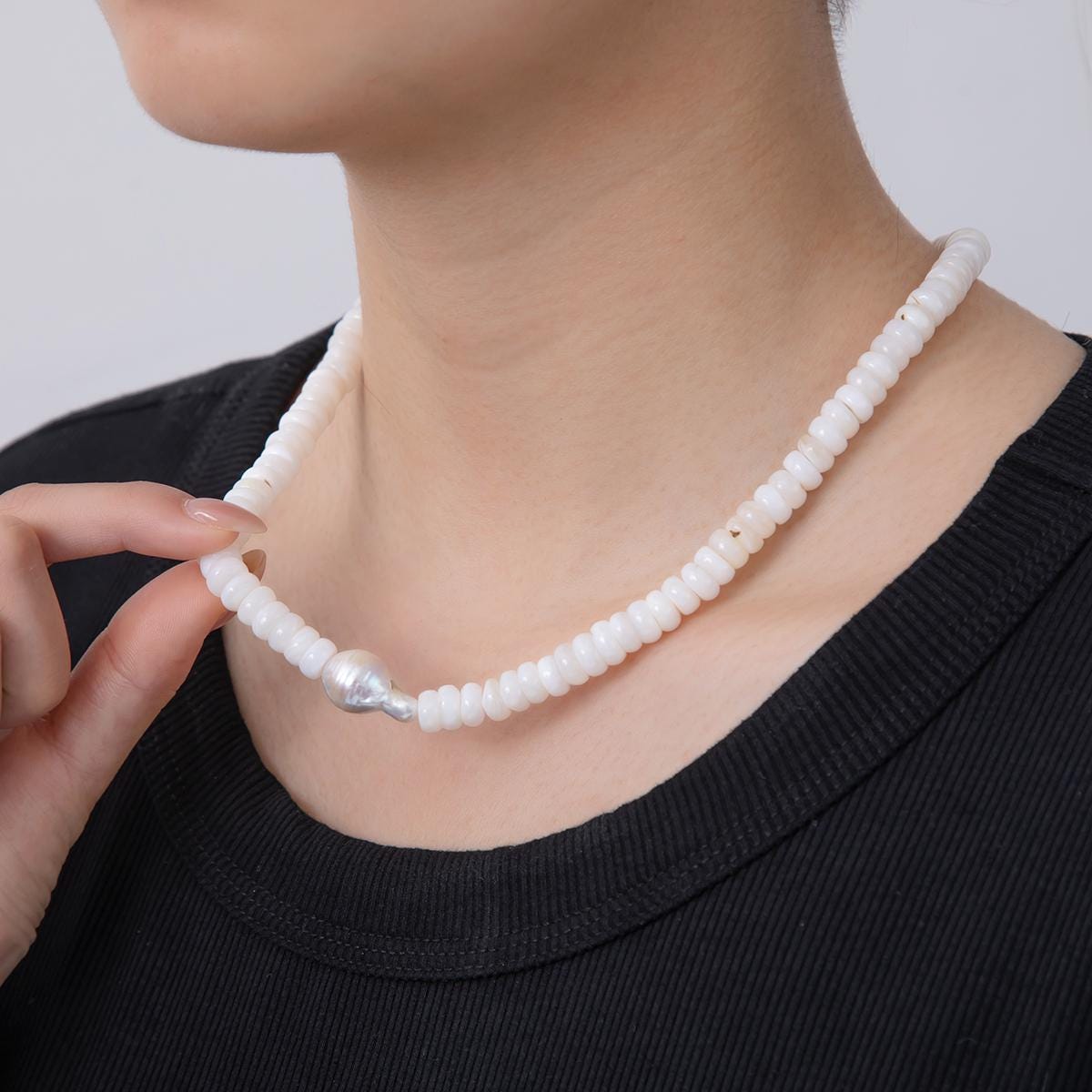 Handmade White Shell Pearl Necklace Chip Rondelle Smooth w/ Freeform Nugget Beaded Cluster Necklace Summer Beach Jewelry | WA-1228