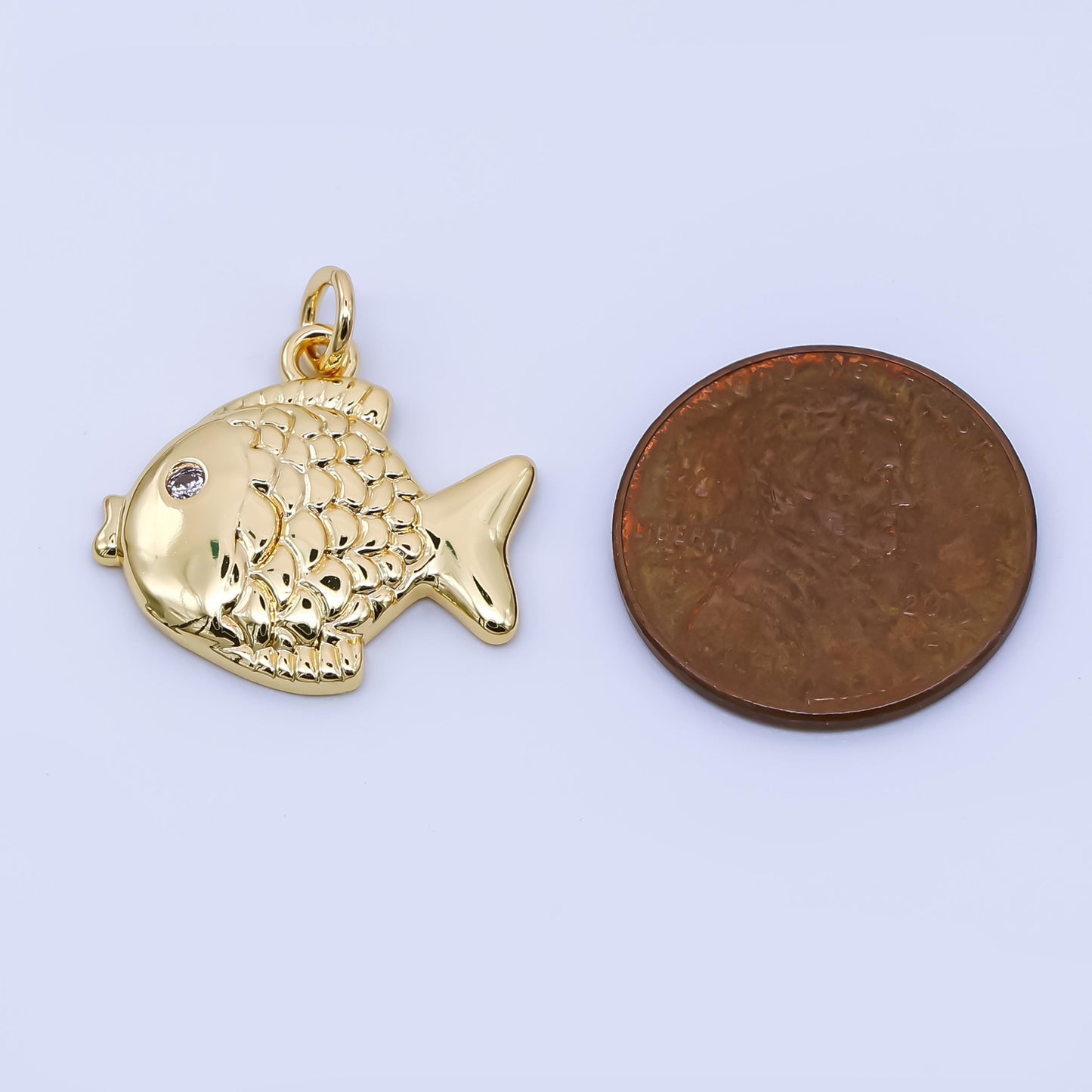 24K Gold Filled Fish Charm Dainty Gold Fish Pendant for Bracelet Necklace for DIY Jewelry Making Supply AJ-399